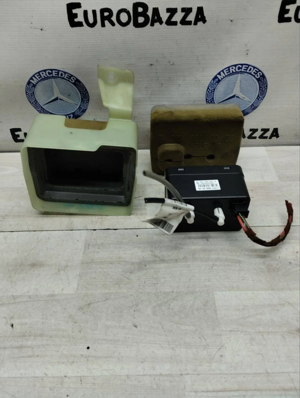 Компрессор подкачки сидений Mercedes W221