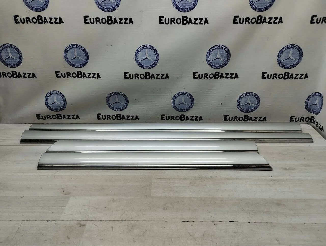 Молдинг двери Mercedes W220