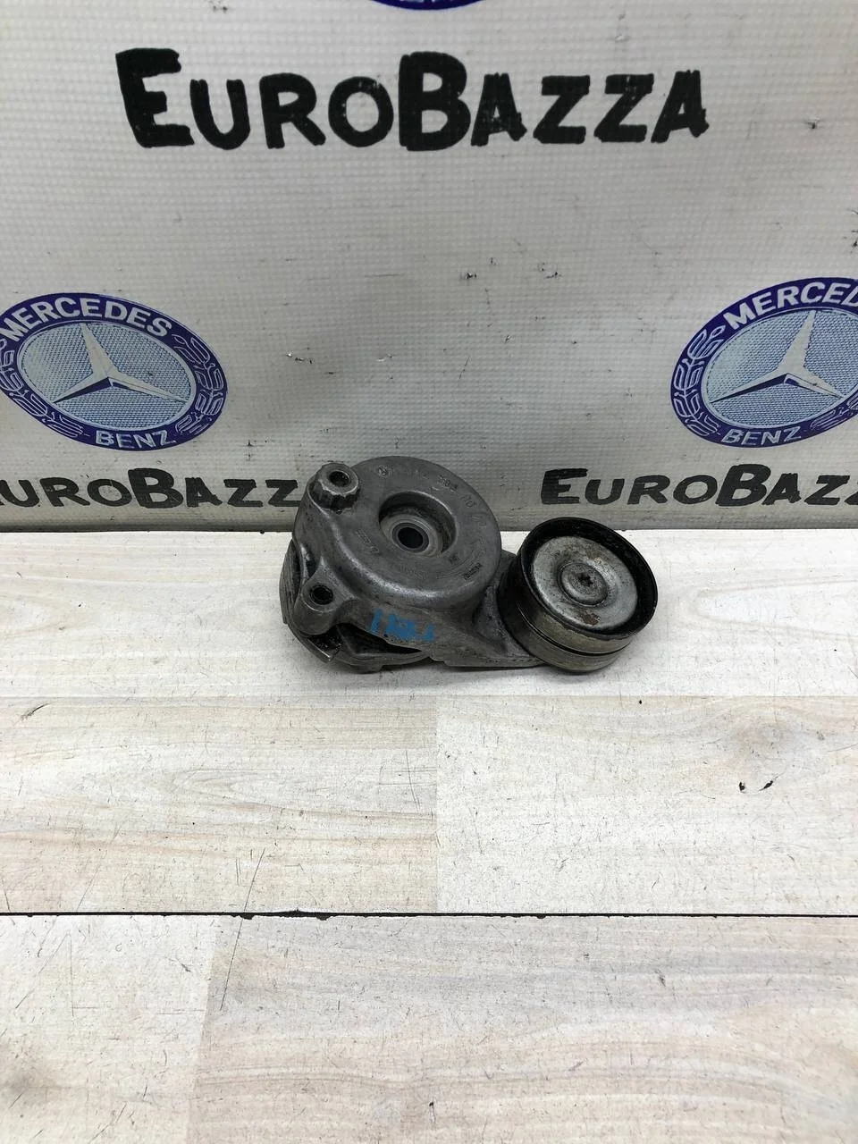 Натяжитель ремня Mercedes Om642