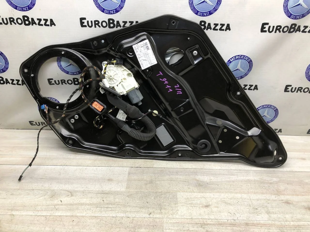 Стеклоподьемник задний правый Mercedes W164