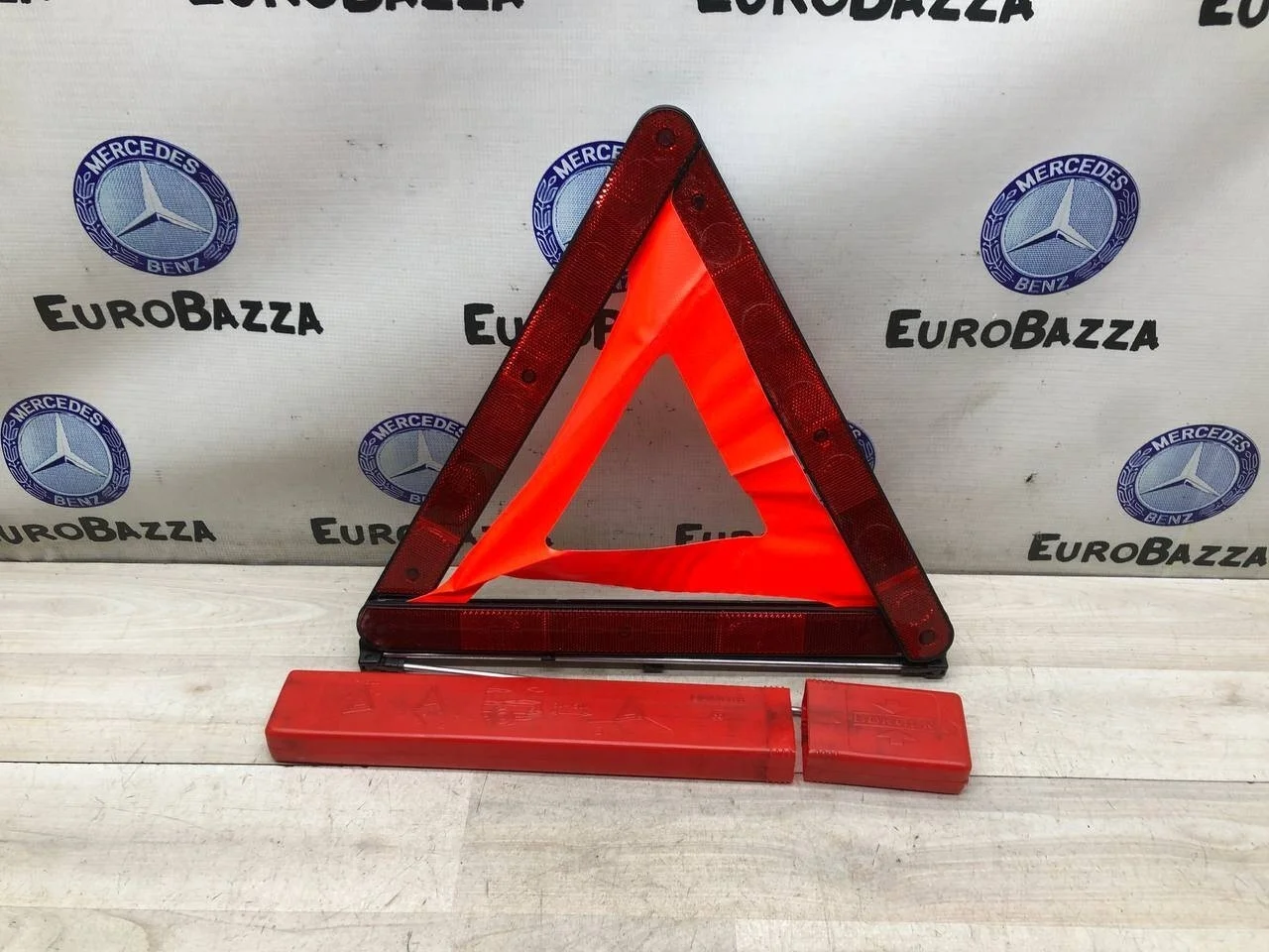Знак аварийной остановки Mercedes W164