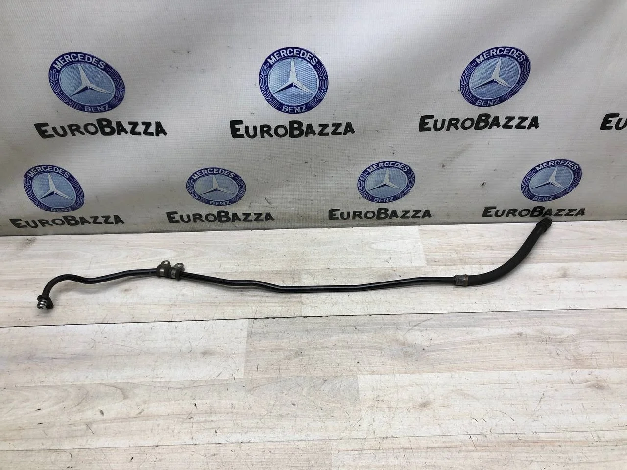 Трубка охлаждения АКПП правая Mercedes W211