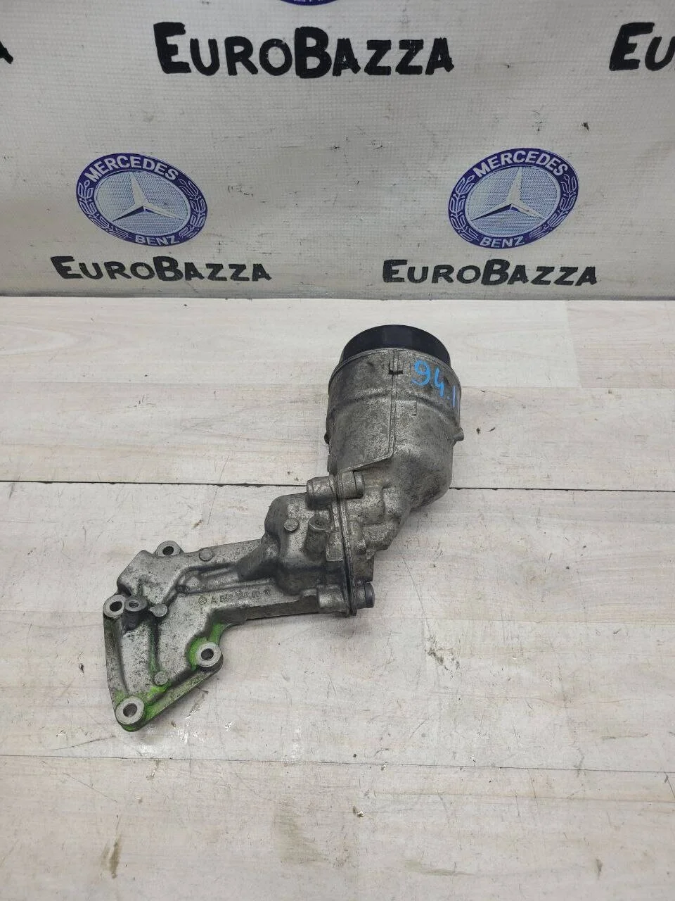 Корпус масляного фильтра Mercedes Om642