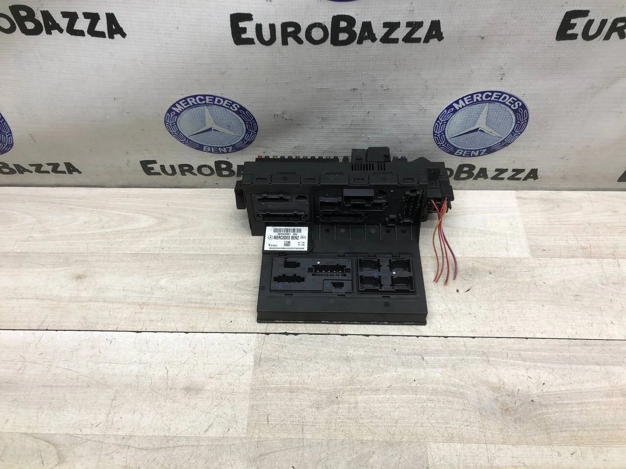 Блок SAM передний Mercedes W211