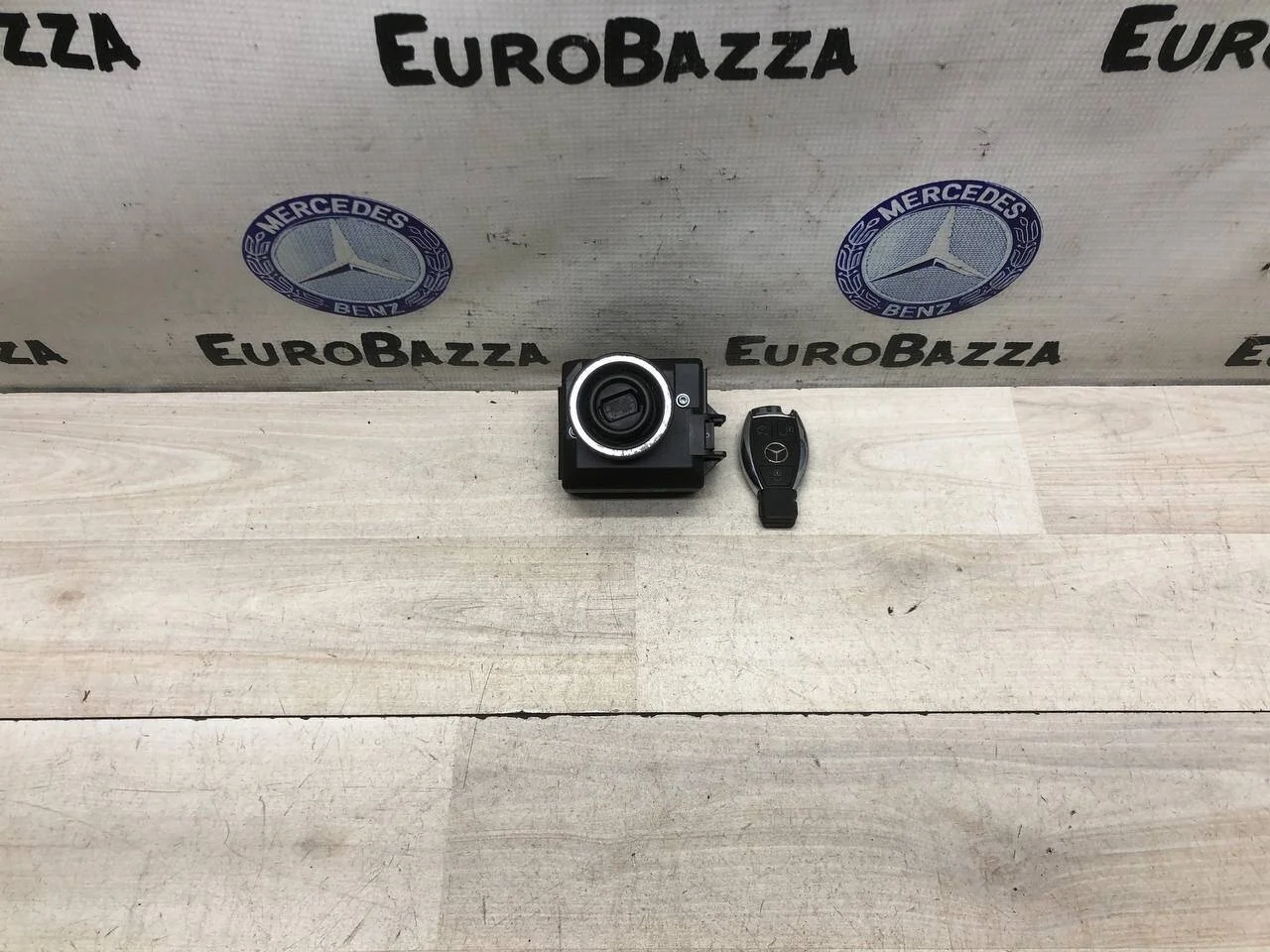 Замок зажигания + ключ Mercedes W204