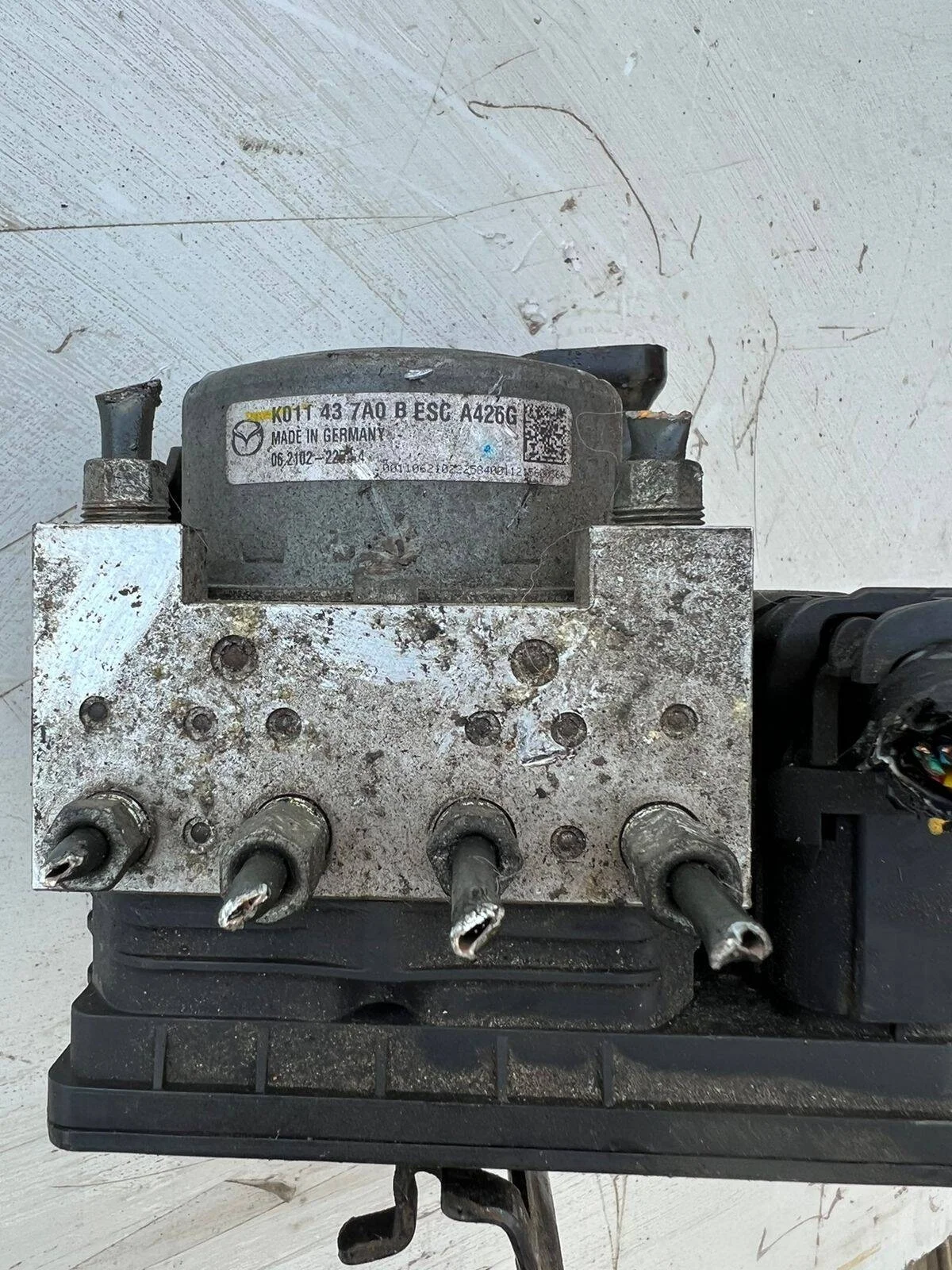 Блок ABS (насос) Mazda CX-5 2012г н.в