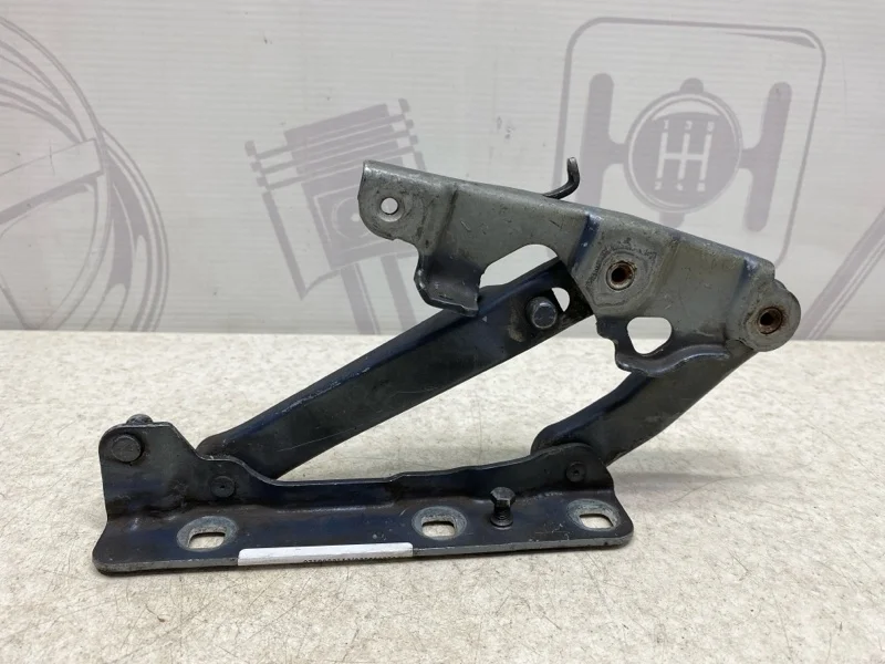 Петля капота левая Mercedes-benz 2005 W211