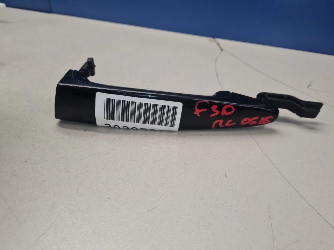 Ручка двери нaружная левая для BMW 3 F30 2011-2018