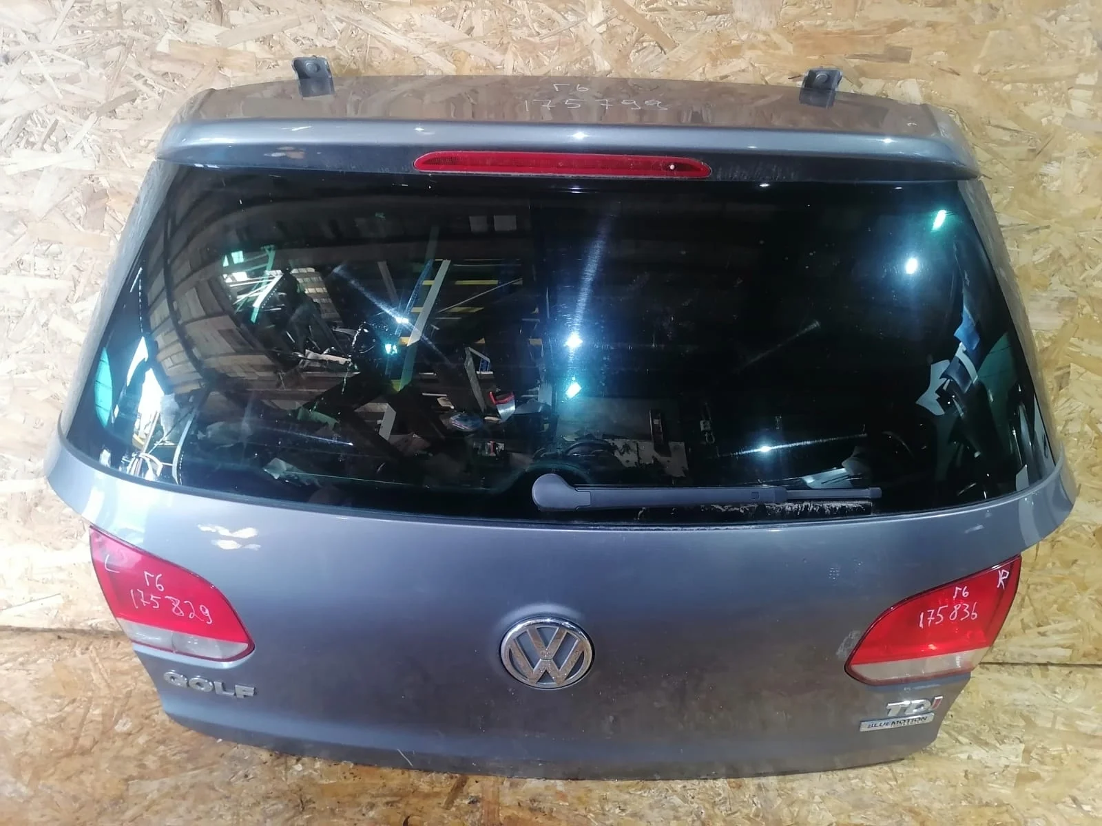 Трапеция моторчик дворников стеклоочистителя VOLKSWAGEN GOLF 5+/6, TOURAN  2009 задний б/у GOLF 5+(2005-2014);GOLF 6(2009-2013);TOURAN(2011-2015)