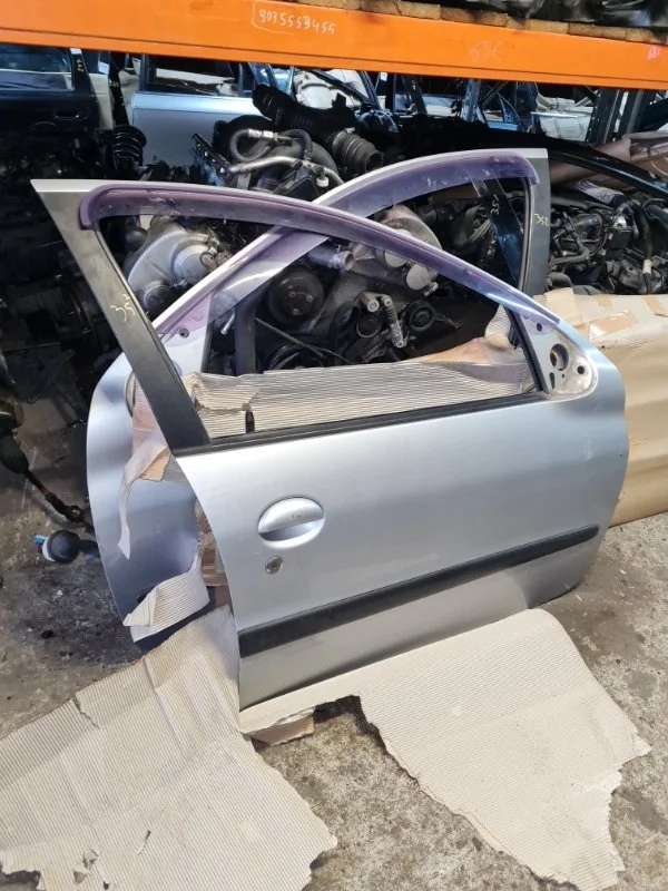 Дверь Peugeot 206 2003 2A