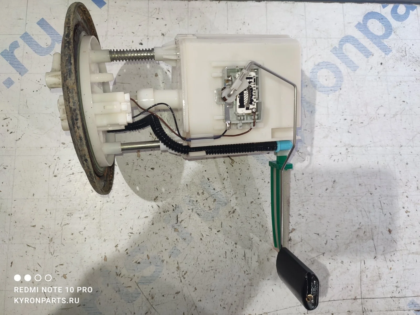 Датчик уровня топлива (топливозаборник) SsangYong Actyon Sports 2010 Q100