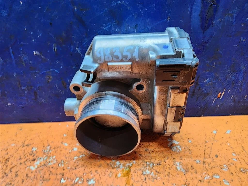 дроссельная заслонка Ford Focus 3 ds7e9f991bb Ford, купить DS7E-9F991 ...