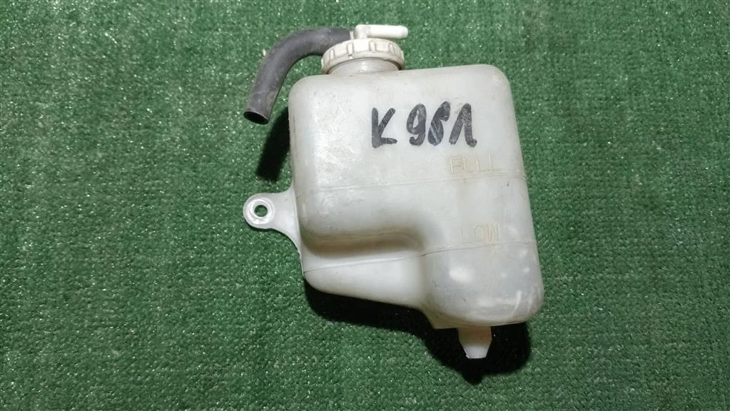 Б.у. бачок расширительный MITSUBISHI PAJERO SPORT K96W MITSUBISHI PAJERO SPORT K96W