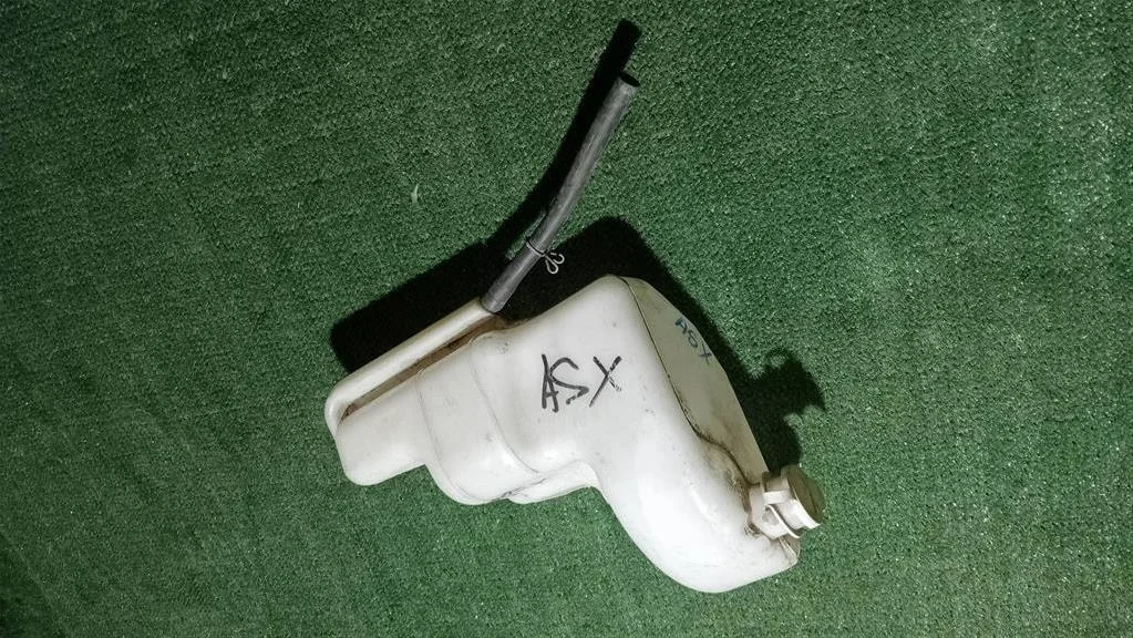 Б.у. бачок расширительный MITSUBISHI ASX GA2W MITSUBISHI ASX GA2W
