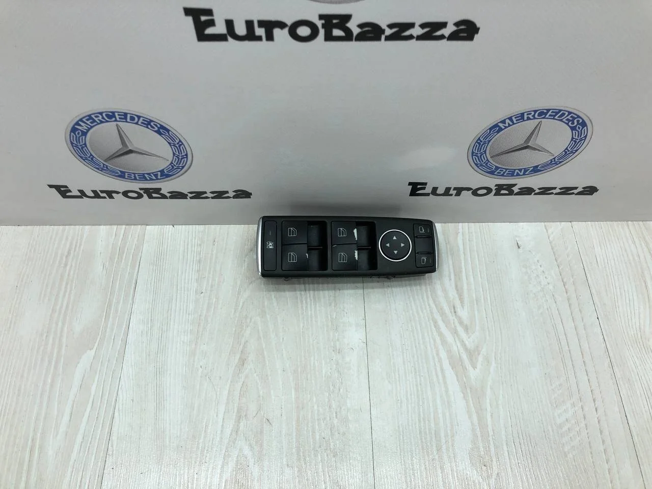 Блок управления стеклоподъемниками Mercedes W204