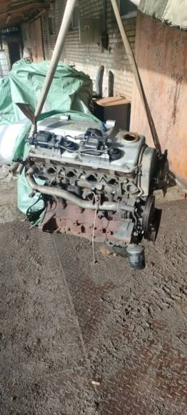 двигатель 4G18