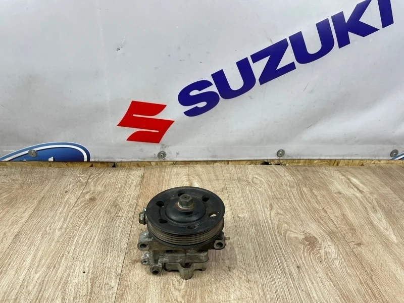 Насос гидроусилителя руля FORD Escape 2009