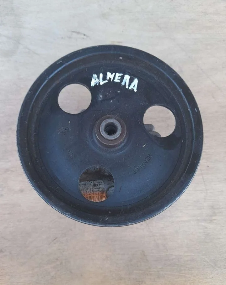 Насос гидроусилителя Nissan Almera