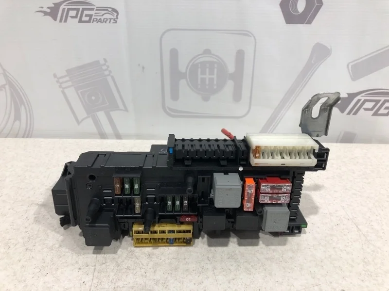 Блок sam задний Mercedes-benz 2010 W204