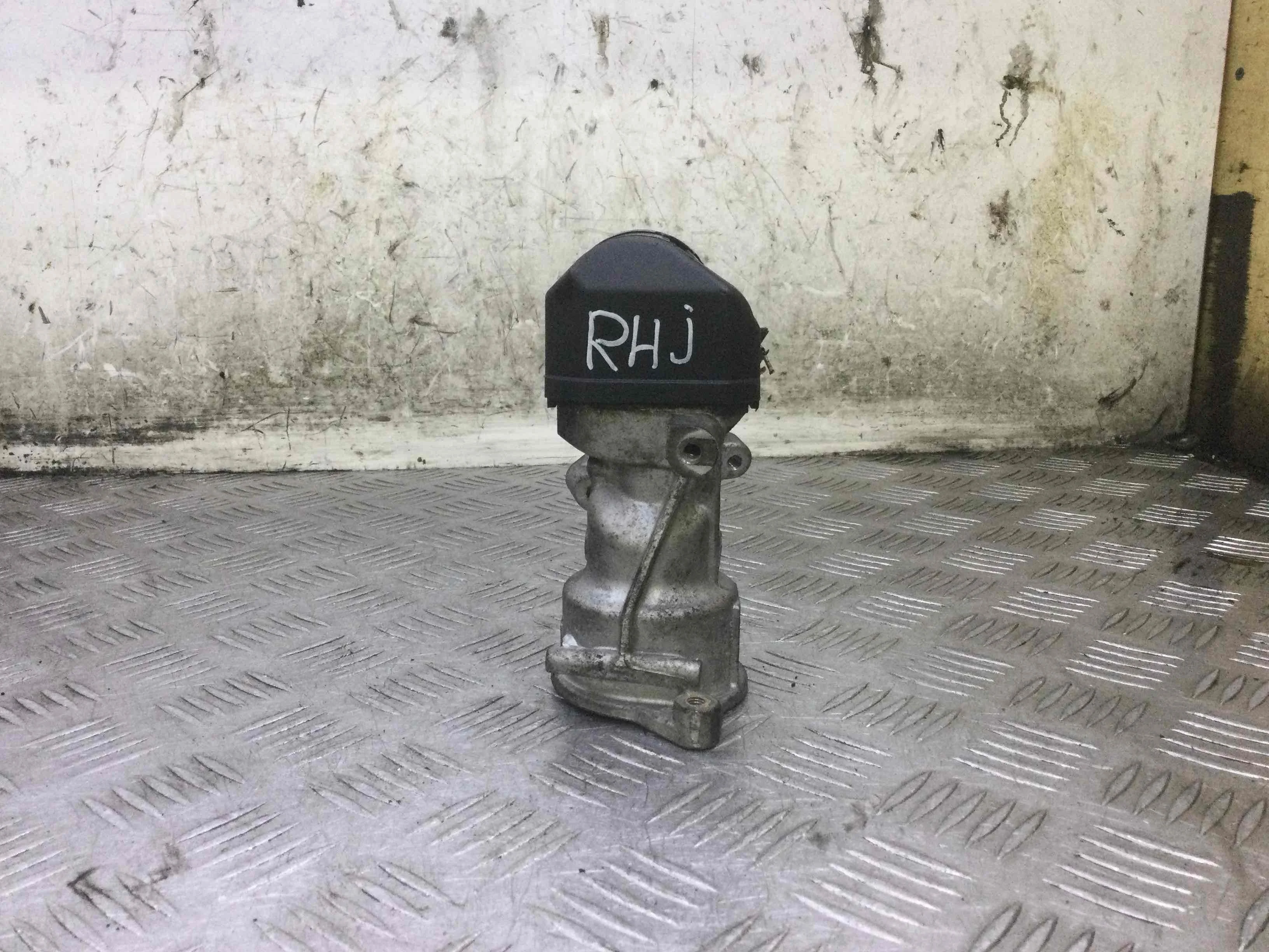 Клапан EGR Citroen C4 Picasso C4 Picasso (UD) 2006 - 2013 дизель 2.0 HDI Робот Минивэн