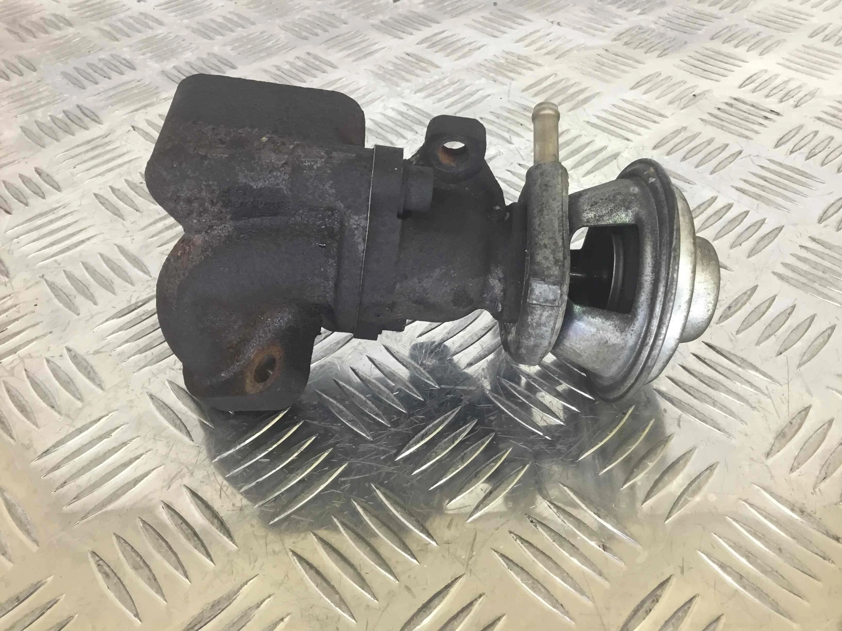 Клапан EGR Iveco Daily 4 поколение (2006-2011) дизель 2.3 HPI Механика Микроавтобус