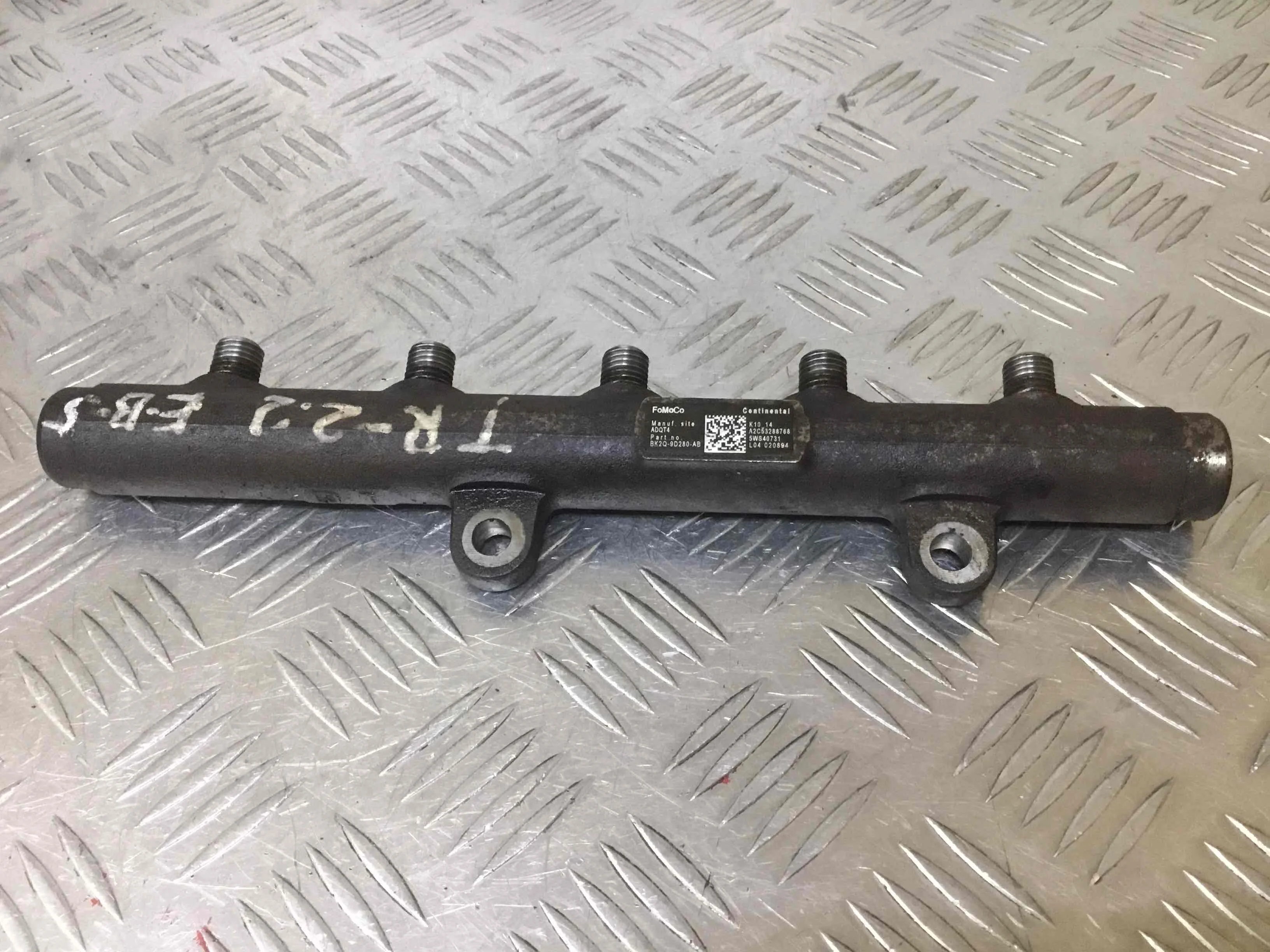 Топливная рампа Ford Transit 3 поколение [рестайлинг] (2006-2013) дизель 2.2 TDCi Механика Микроавтобус