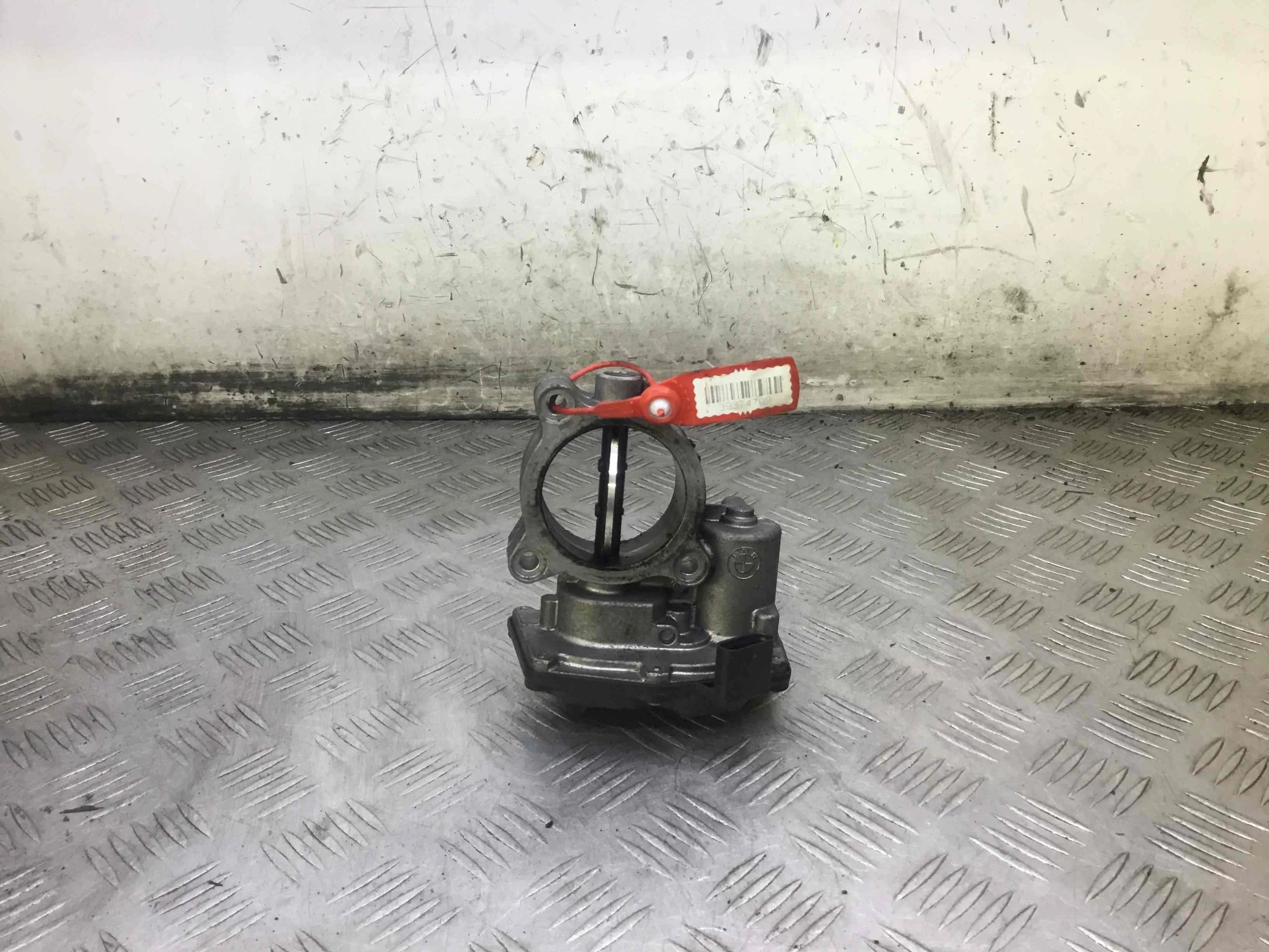 Заслонка дроссельная BMW 1-Series F20/F21 (2011-2015) дизель 2.0 TDI Механика Седан