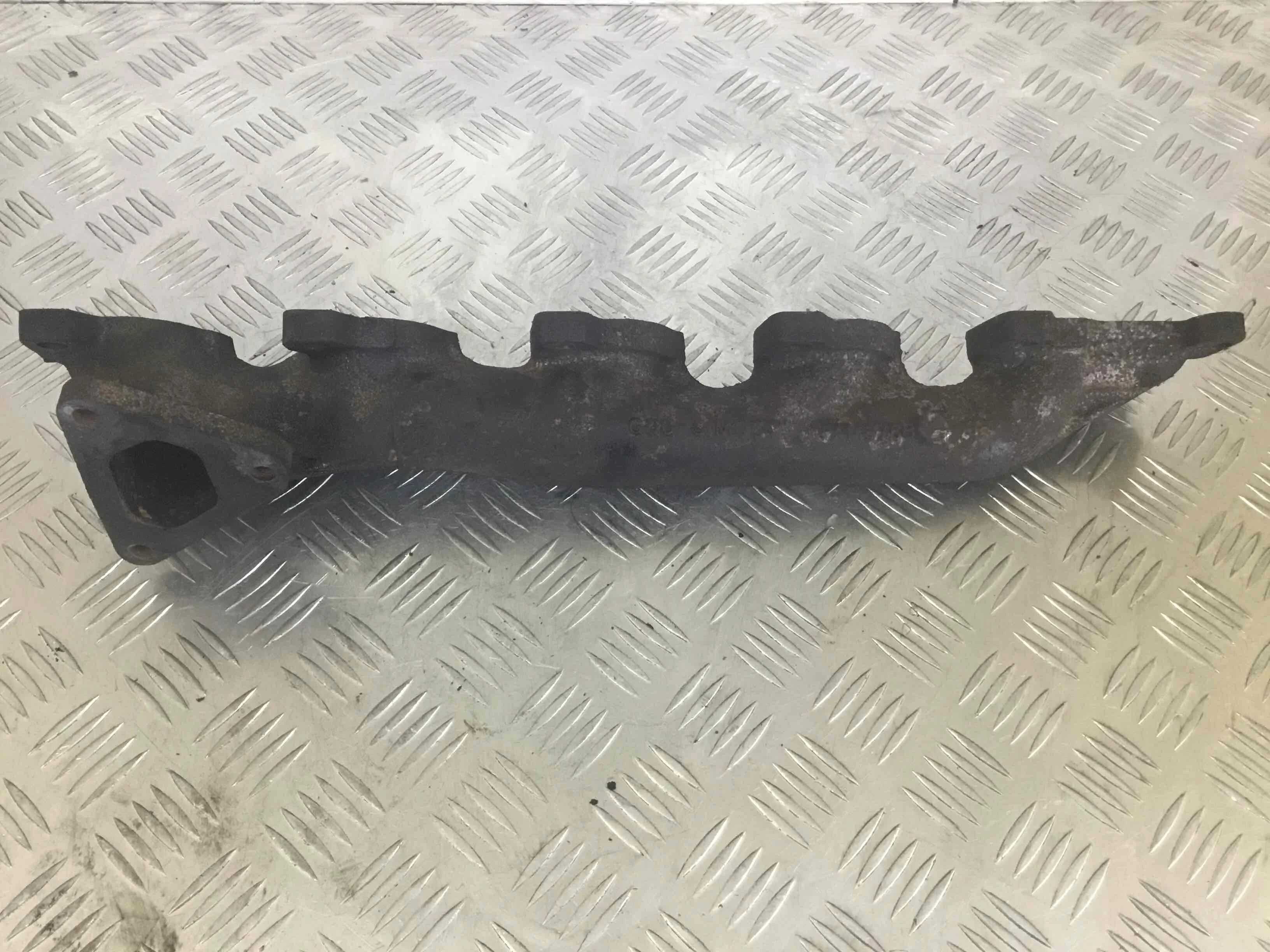 Коллектор выпускной Mercedes ML W163 (1997-2001) дизель 2.7 CDI Автомат