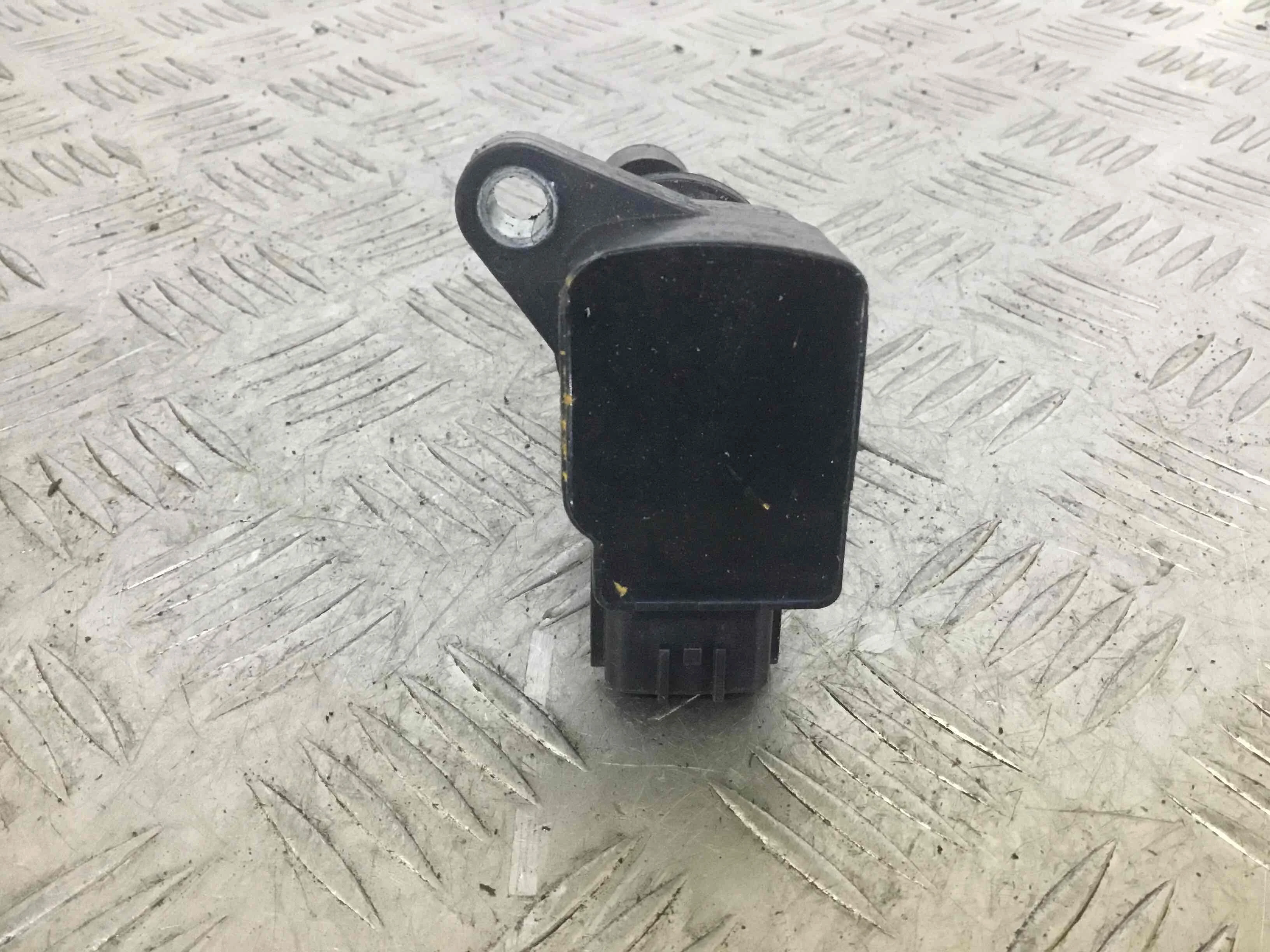 Катушка зажигания Mazda 6 6 I (GG,GY) 2002 - 2007 бензин 2.0 i Автомат Седан