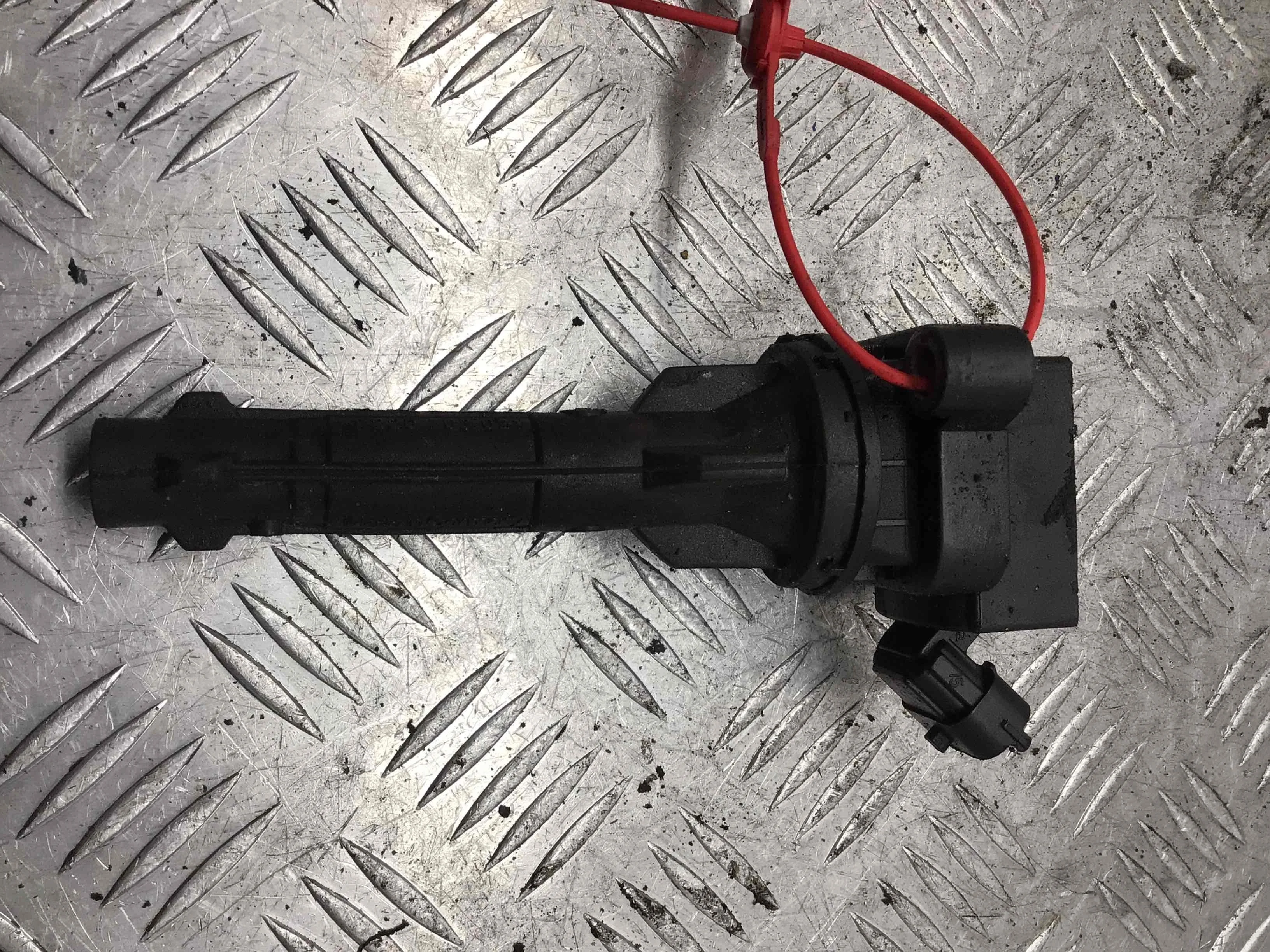 Катушка зажигания Toyota Corolla E120/E130 (2002-2004) бензин 1.4 i Механика Х/б