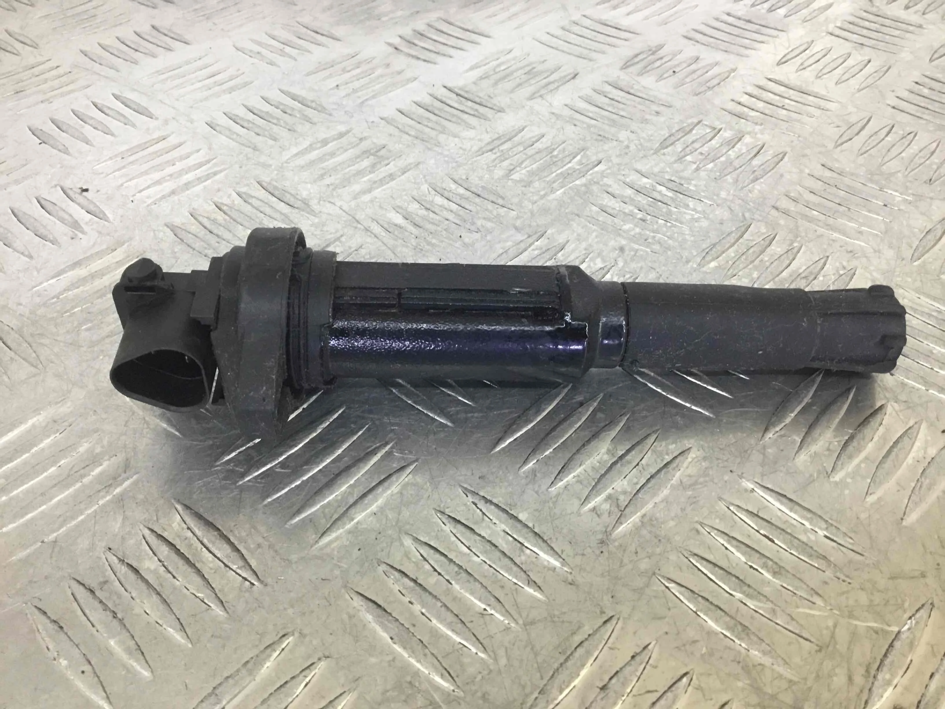 Катушка зажигания BMW 3-Series 3-Series E90/E91/E92/E93 2005 - 2010 бензин 2.0 TSI Механика Седан