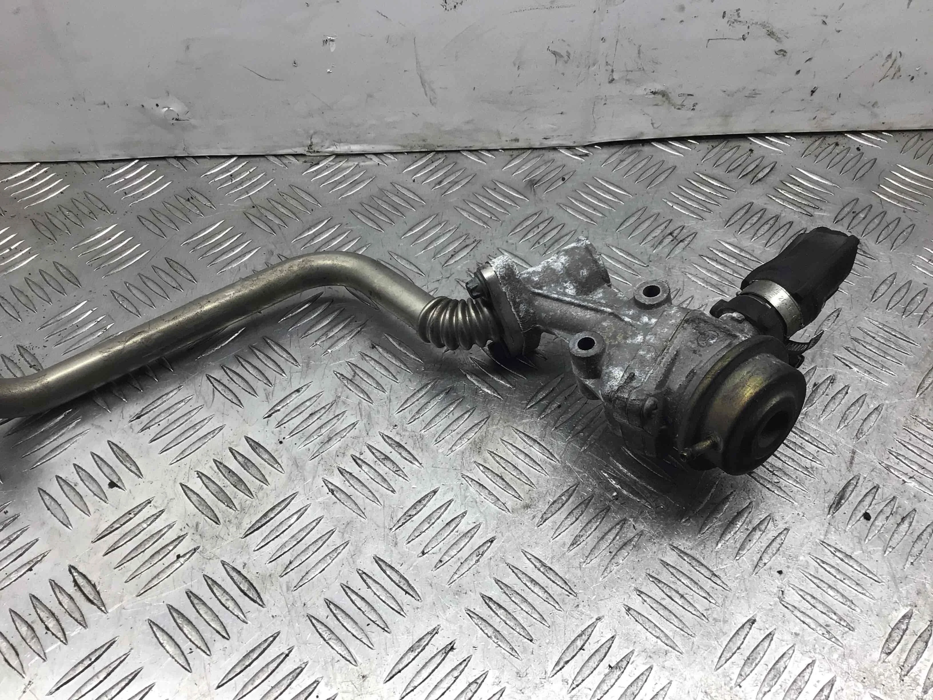 Клапан EGR Mercedes C-klasse W203/S203/CL203 [рестайлинг] (2004-2007) бензин 1.8 Kompressor Автомат Седан