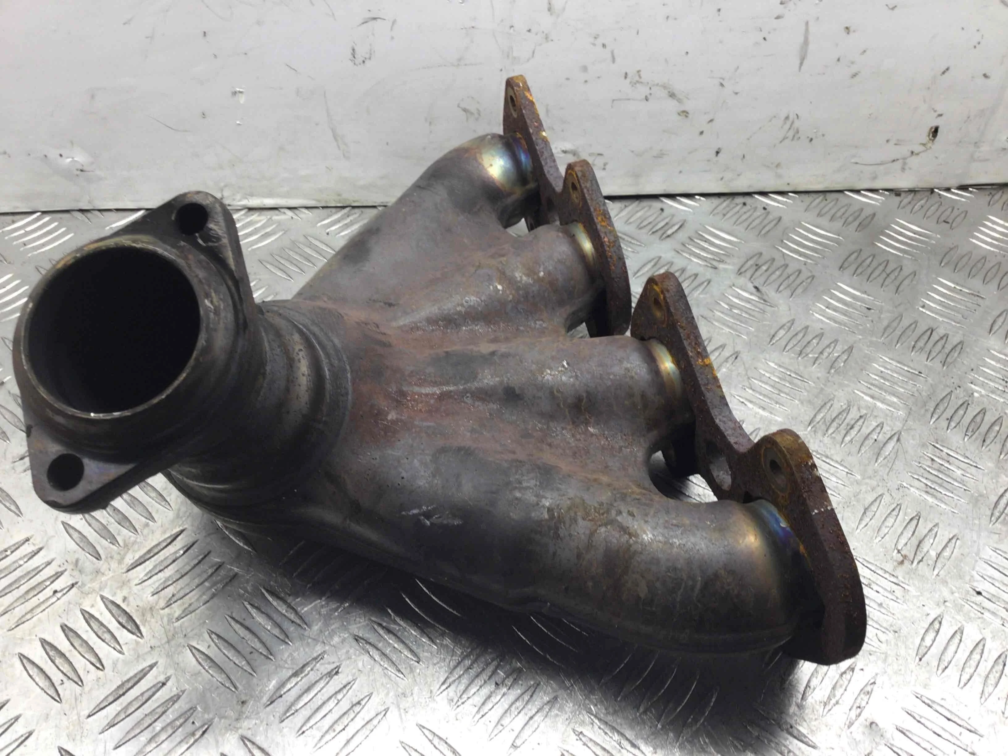 Коллектор выпускной Mercedes C-klasse W203/S203/CL203 [рестайлинг] (2004-2007) бензин 1.8 Kompressor Автомат Седан