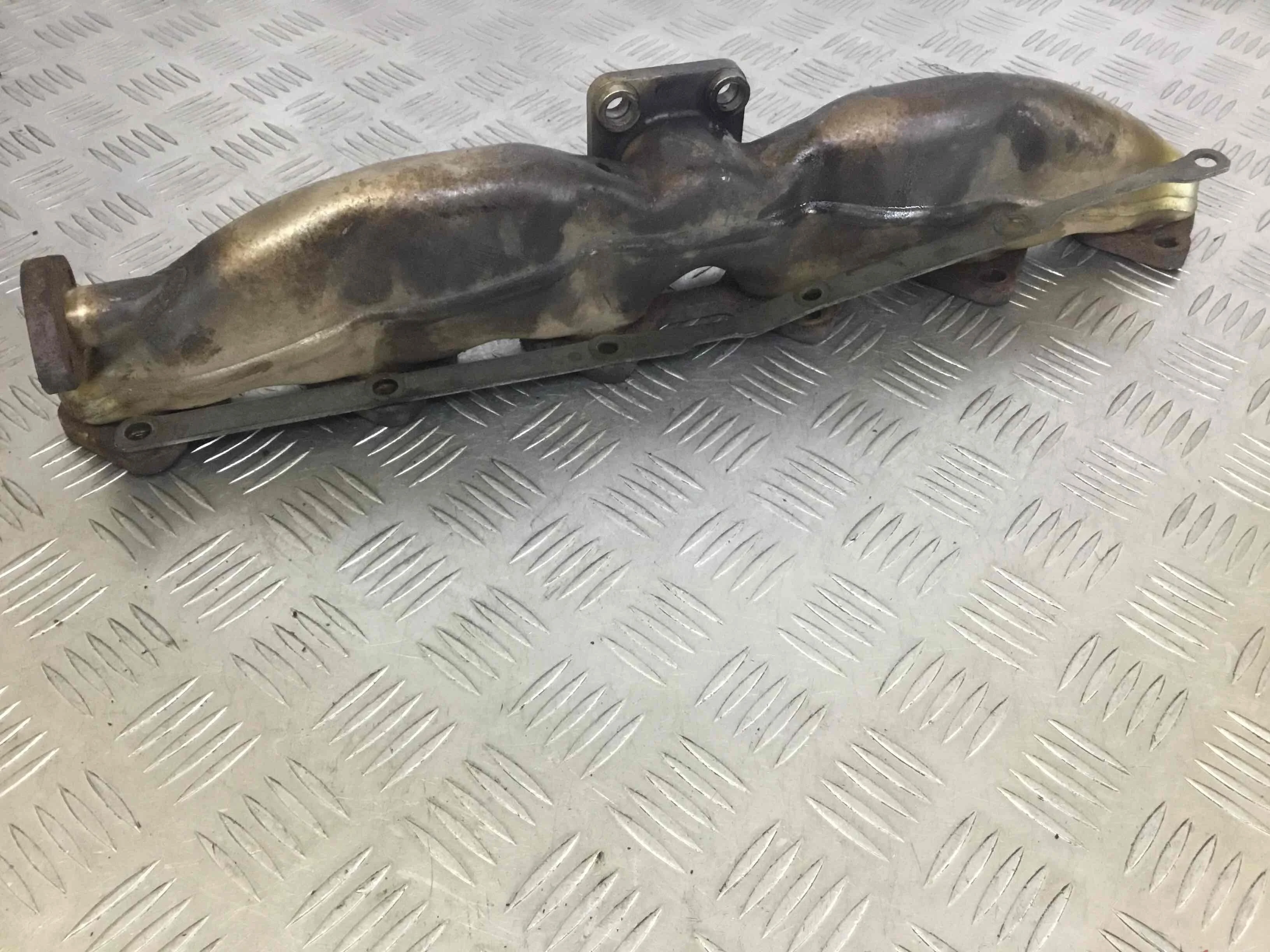 Коллектор выпускной BMW 3-Series 3-Series E46 1998 - 2006 дизель 3.0 TDI Автомат Седан