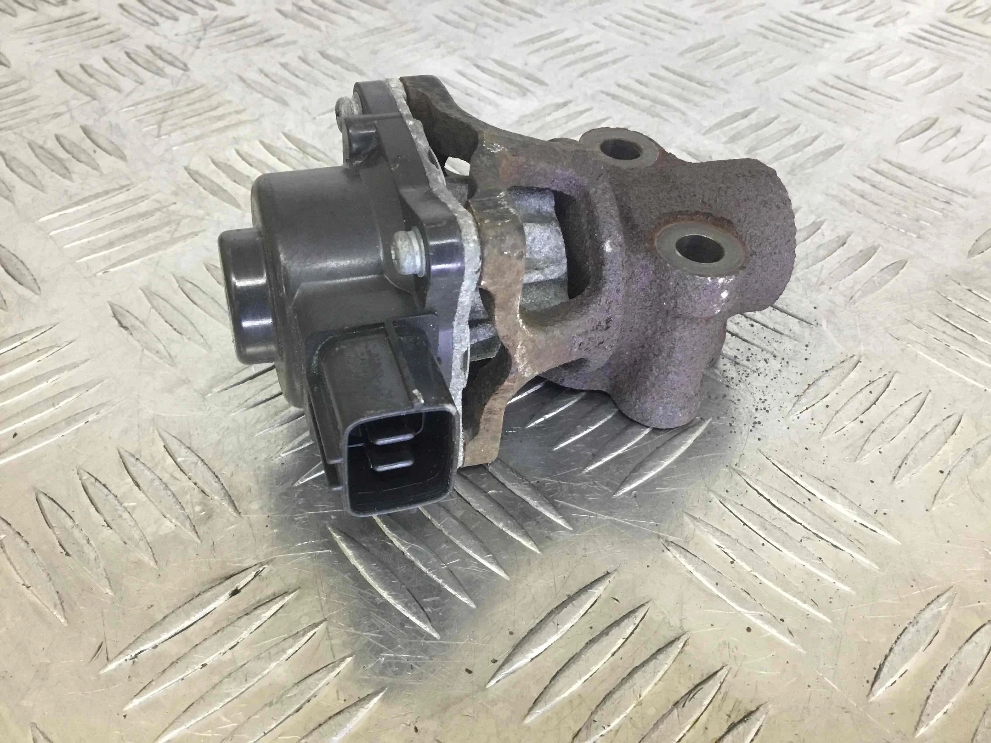 Клапан EGR Suzuki Grand Vitara JT (2005-2008) бензин 2.0  Механика