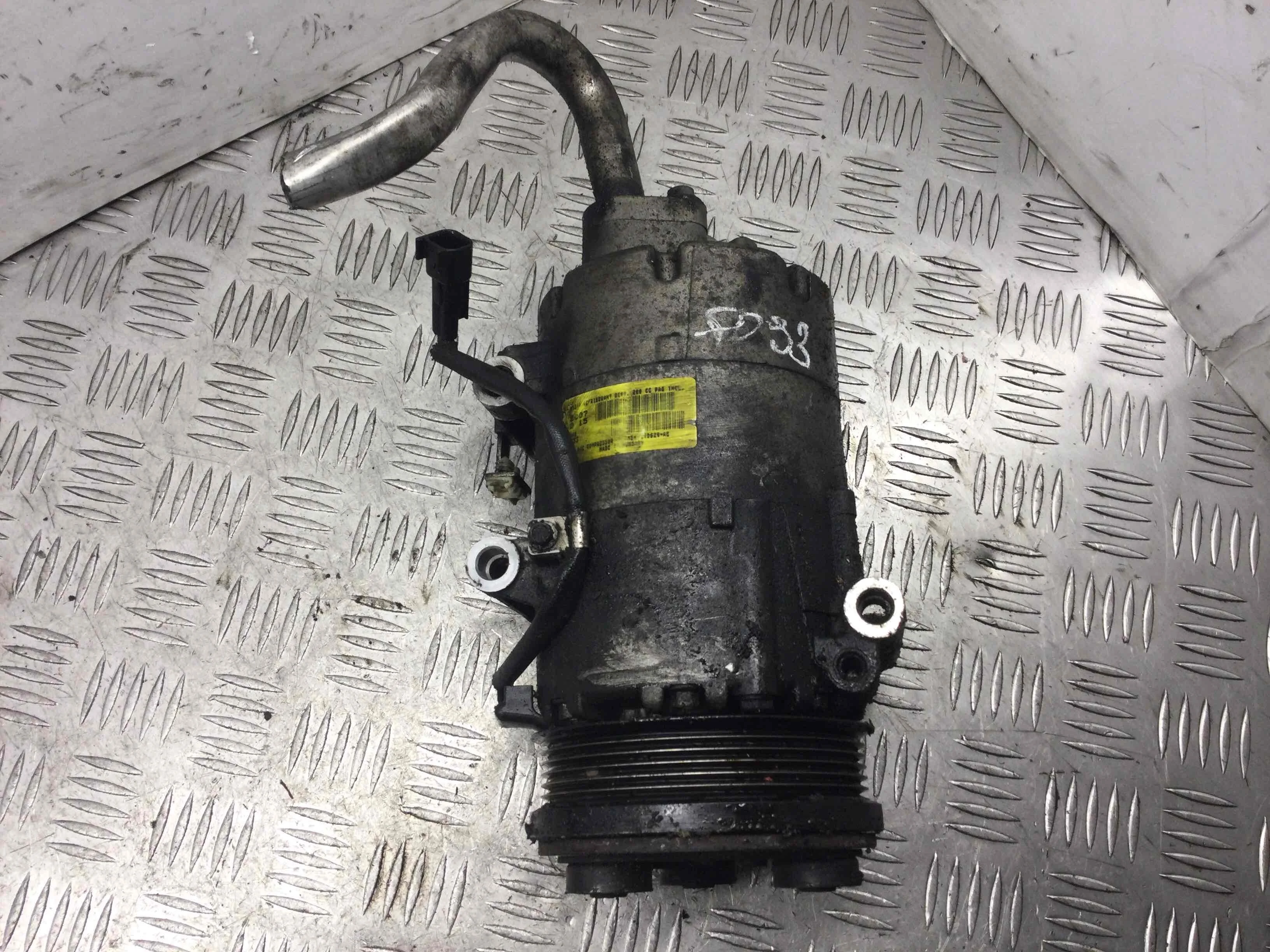 Компрессор кондиционера Ford Focus 1 поколение [рестайлинг] (2001-2005) дизель 1.8 TDCi Механика Х/б