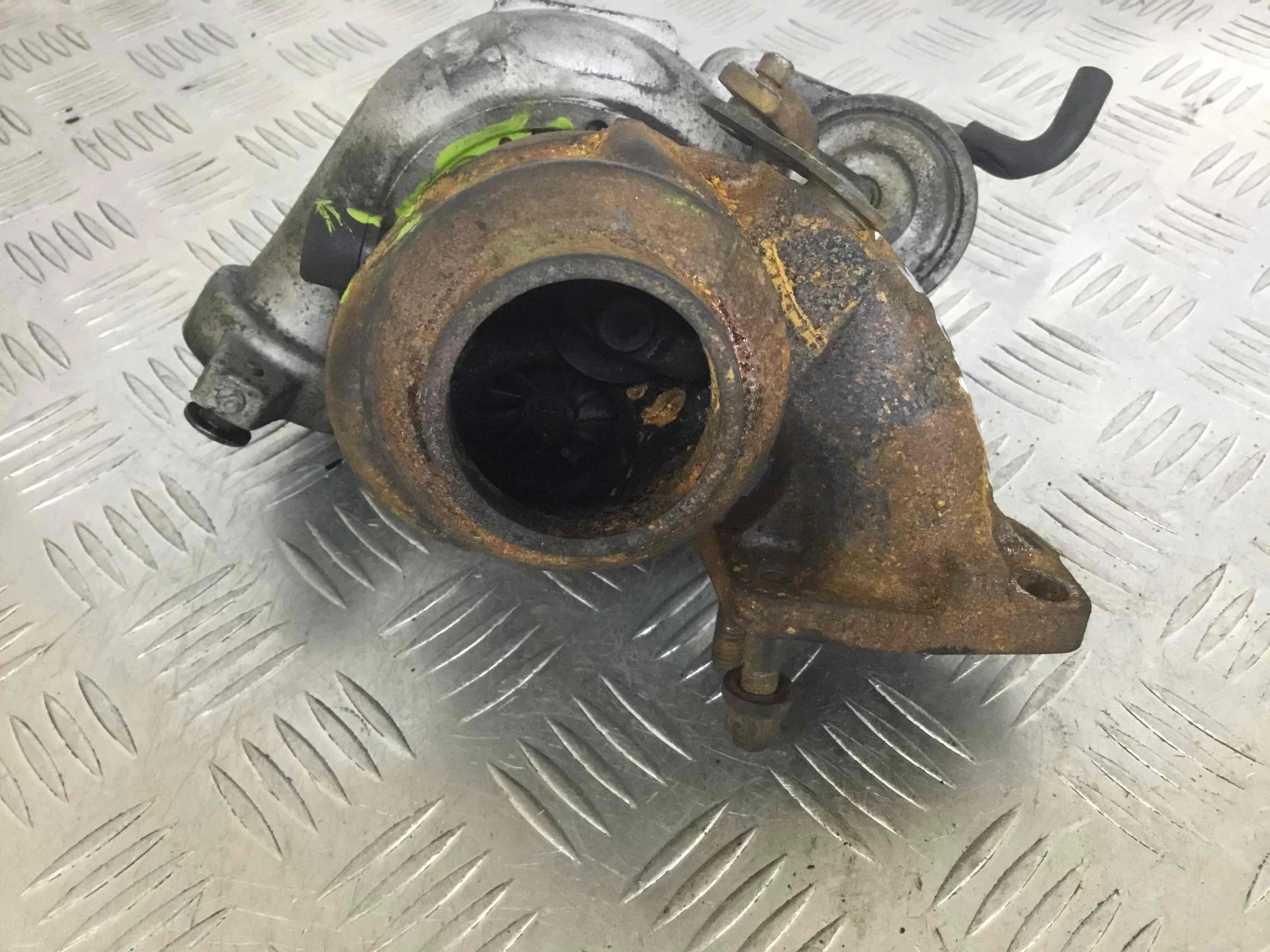 Турбина Peugeot 307 1 поколение (2001-2005) дизель 1.6 HDI Механика Х/б