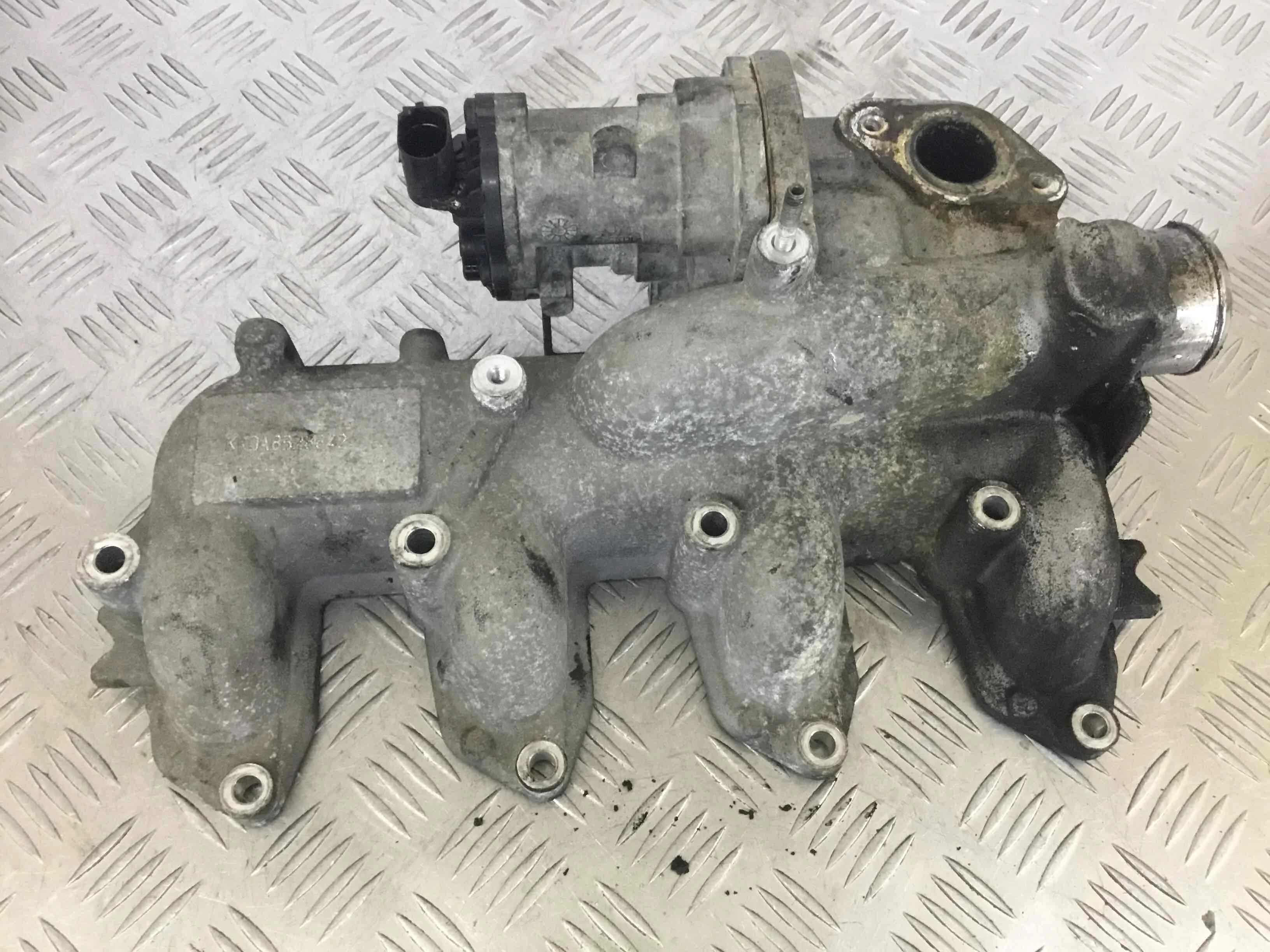 Коллектор впускной Ford Focus 2 поколение (2005-2008) дизель 1.8 TDCi Механика Х/б