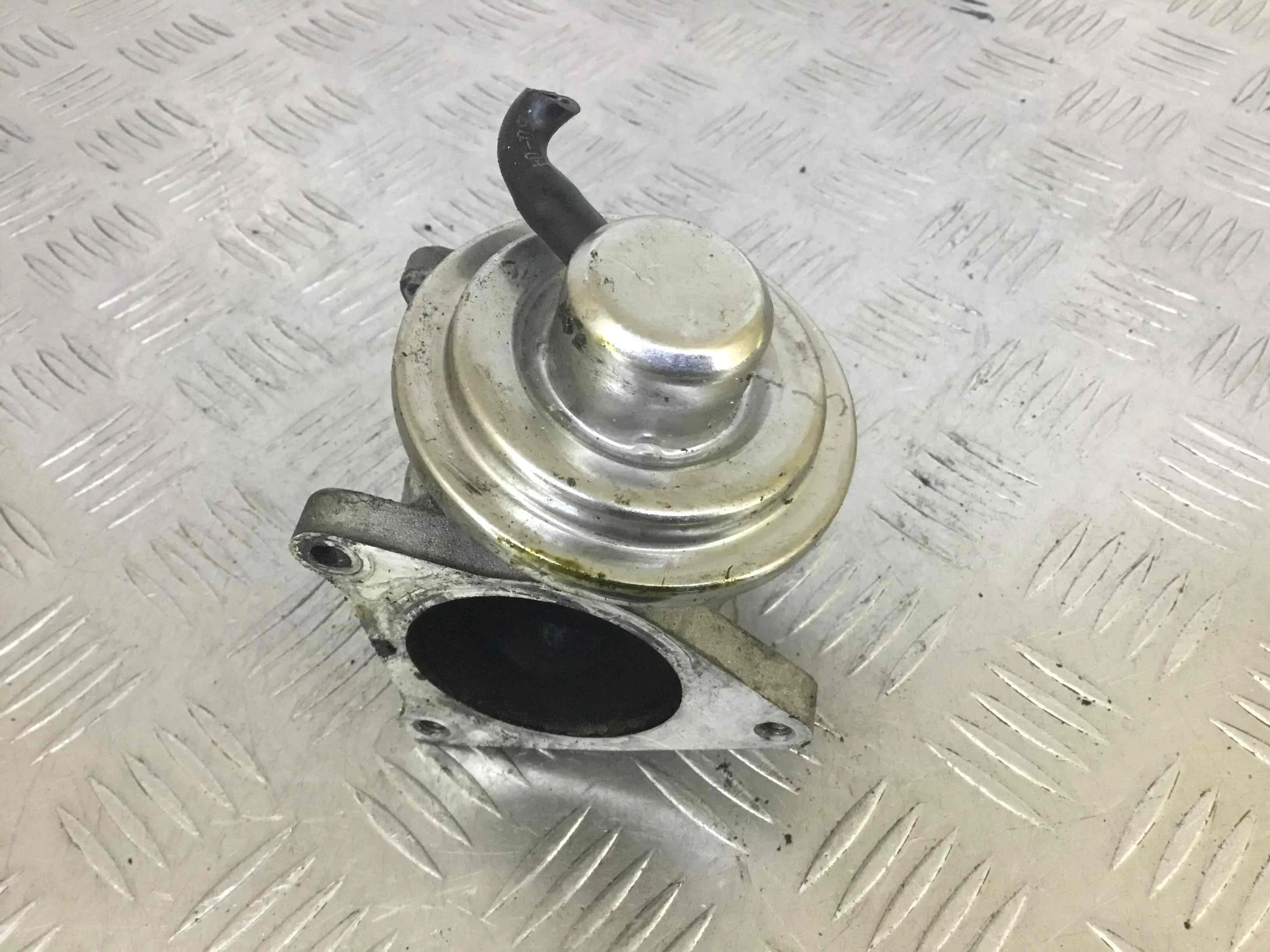 Клапан EGR Volkswagen Golf 5 поколение (2004-2009) дизель 2.0 TDI DSG Х/б