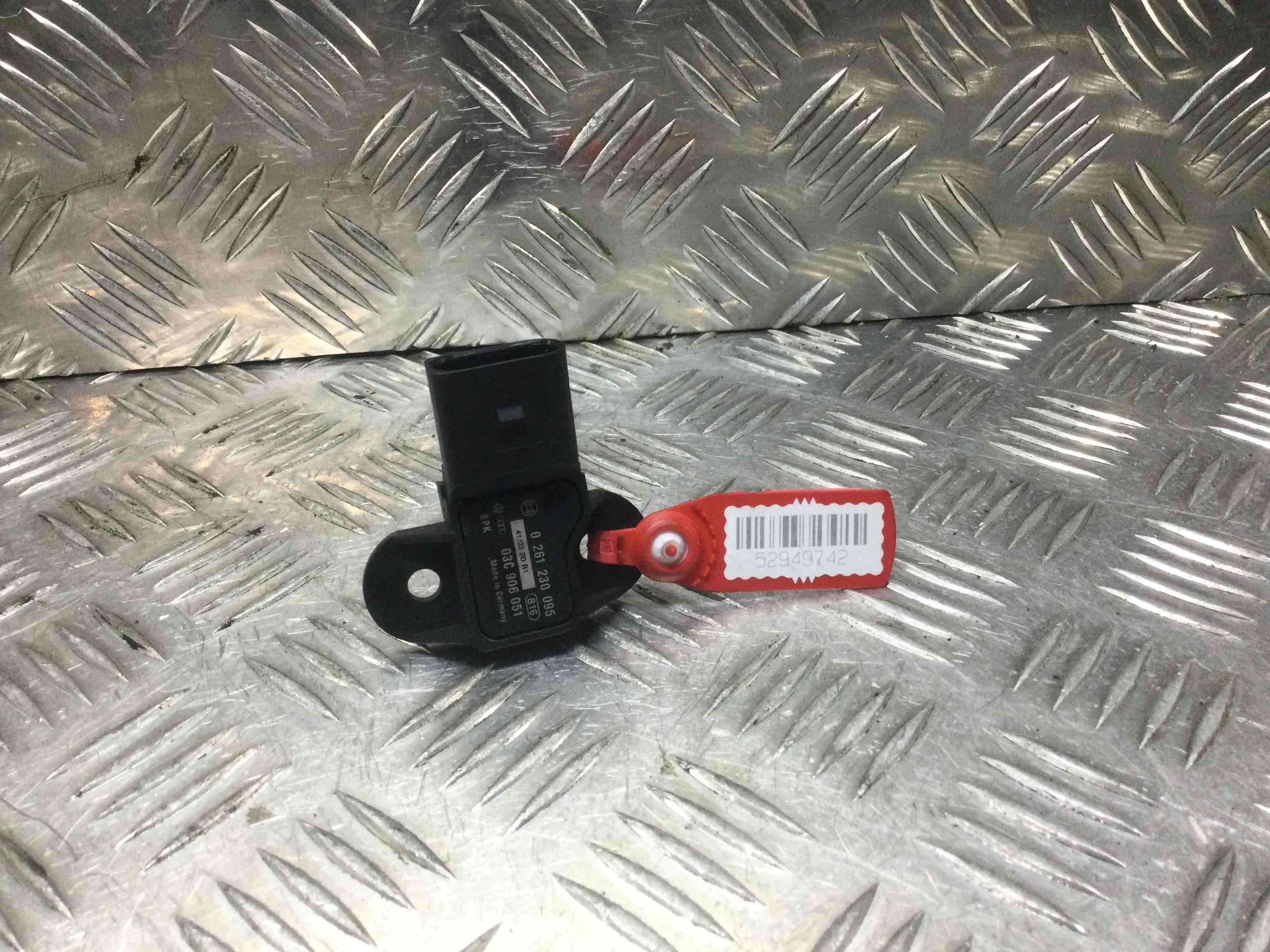 Датчик абсолютного давления Volkswagen Polo 4 поколение (2001-2005) бензин 1.4 i Механика Х/б