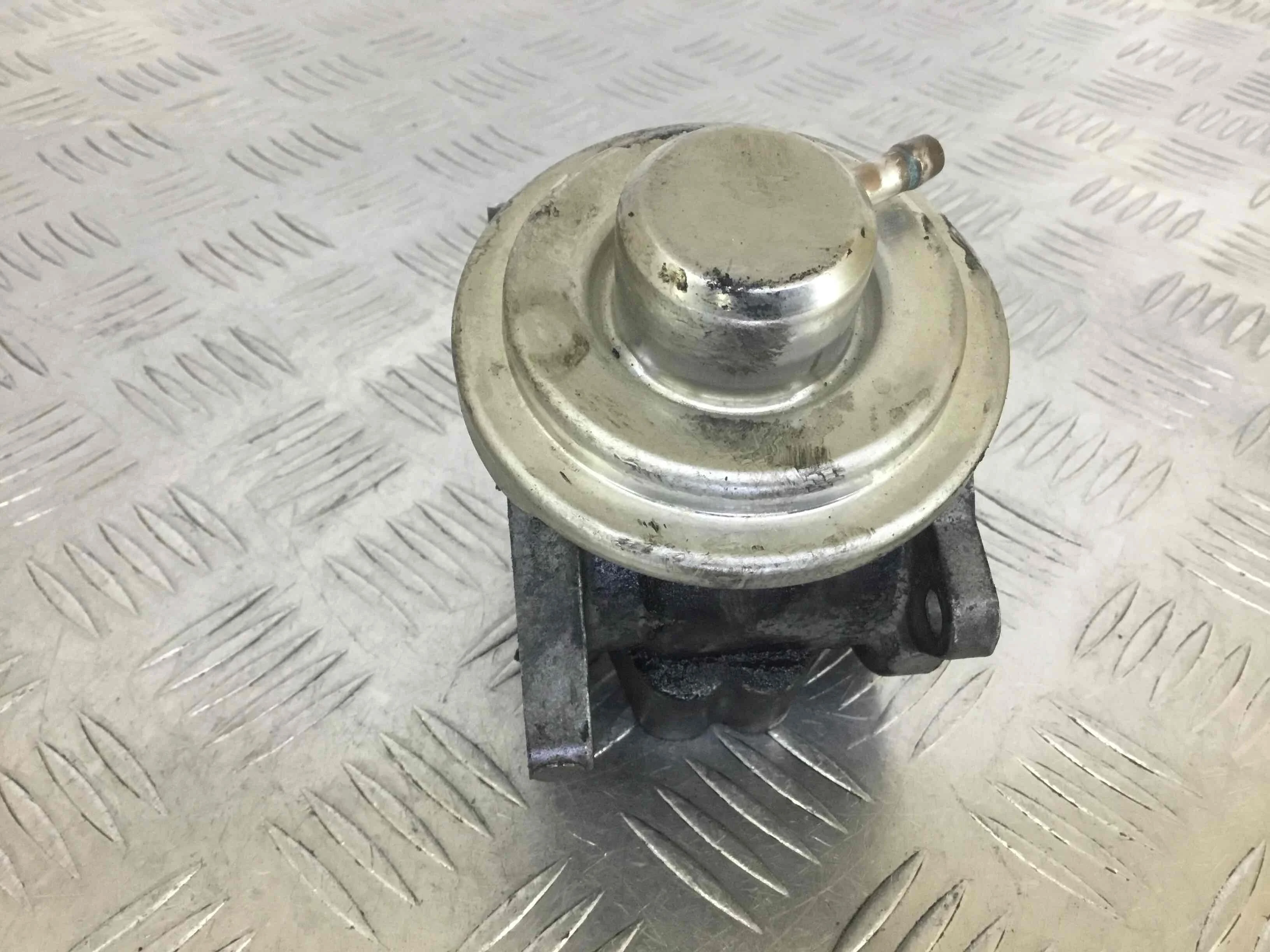 Клапан EGR Volkswagen Golf Plus 1 поколение (2005-2009) дизель 1.9 TDI Механика Х/б