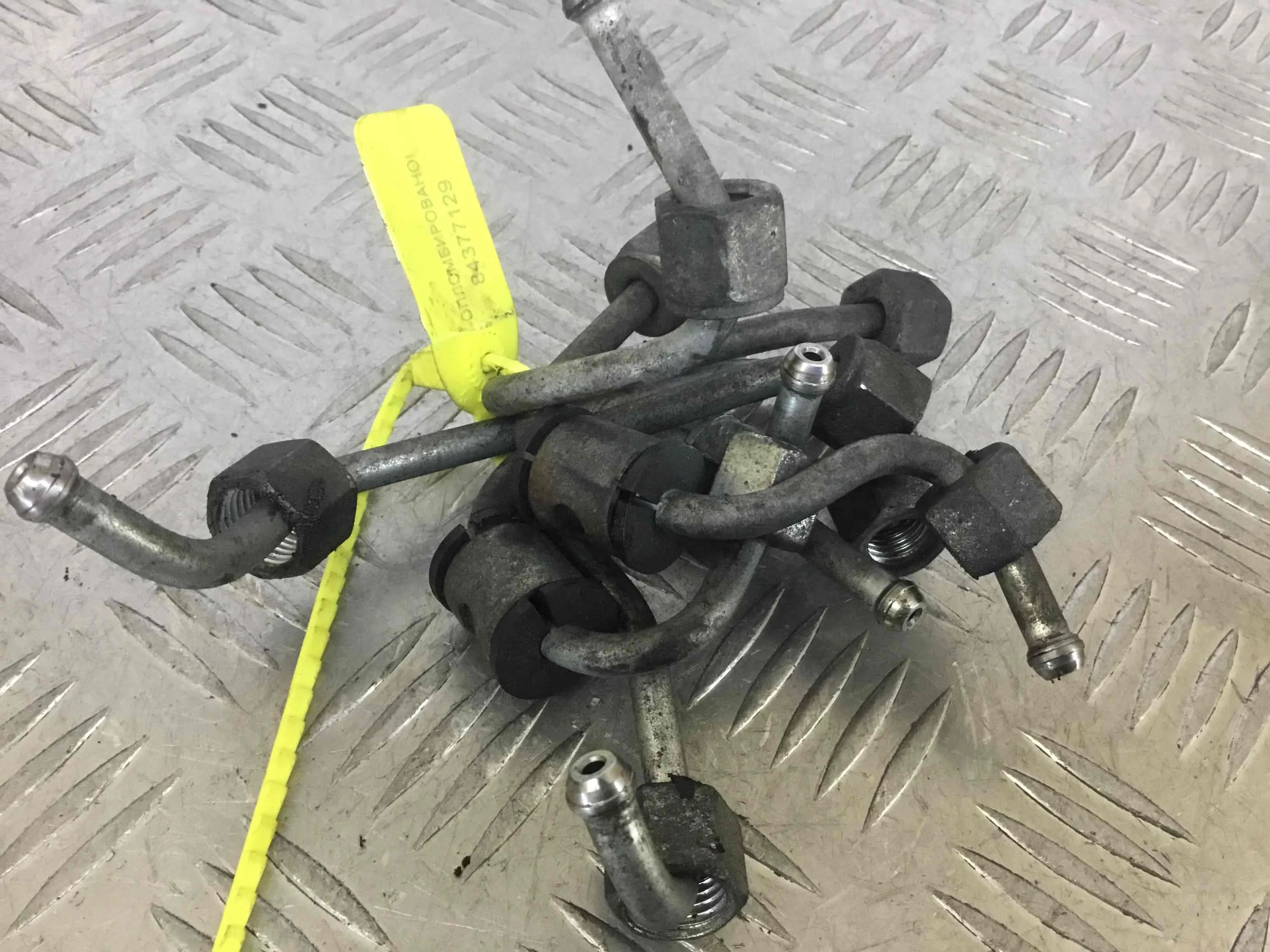 Трубка топливная Ford Focus 2 поколение (2005-2008) дизель 1.8 TDCi Механика Х/б