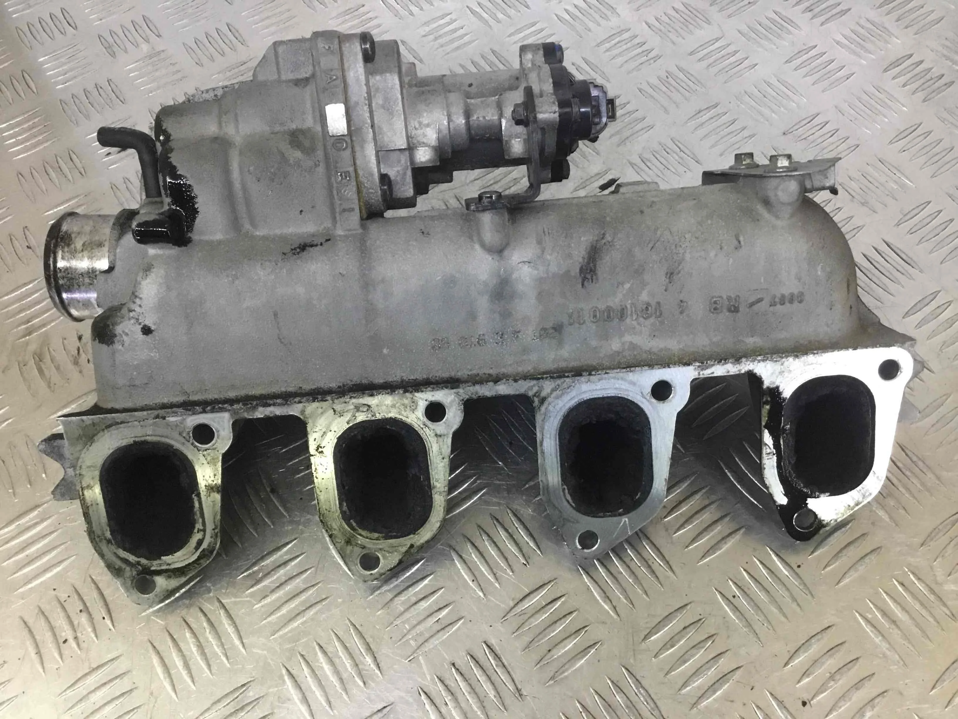 Коллектор впускной Ford Focus 2 поколение (2005-2008) дизель 1.8 CDTI Механика Х/б