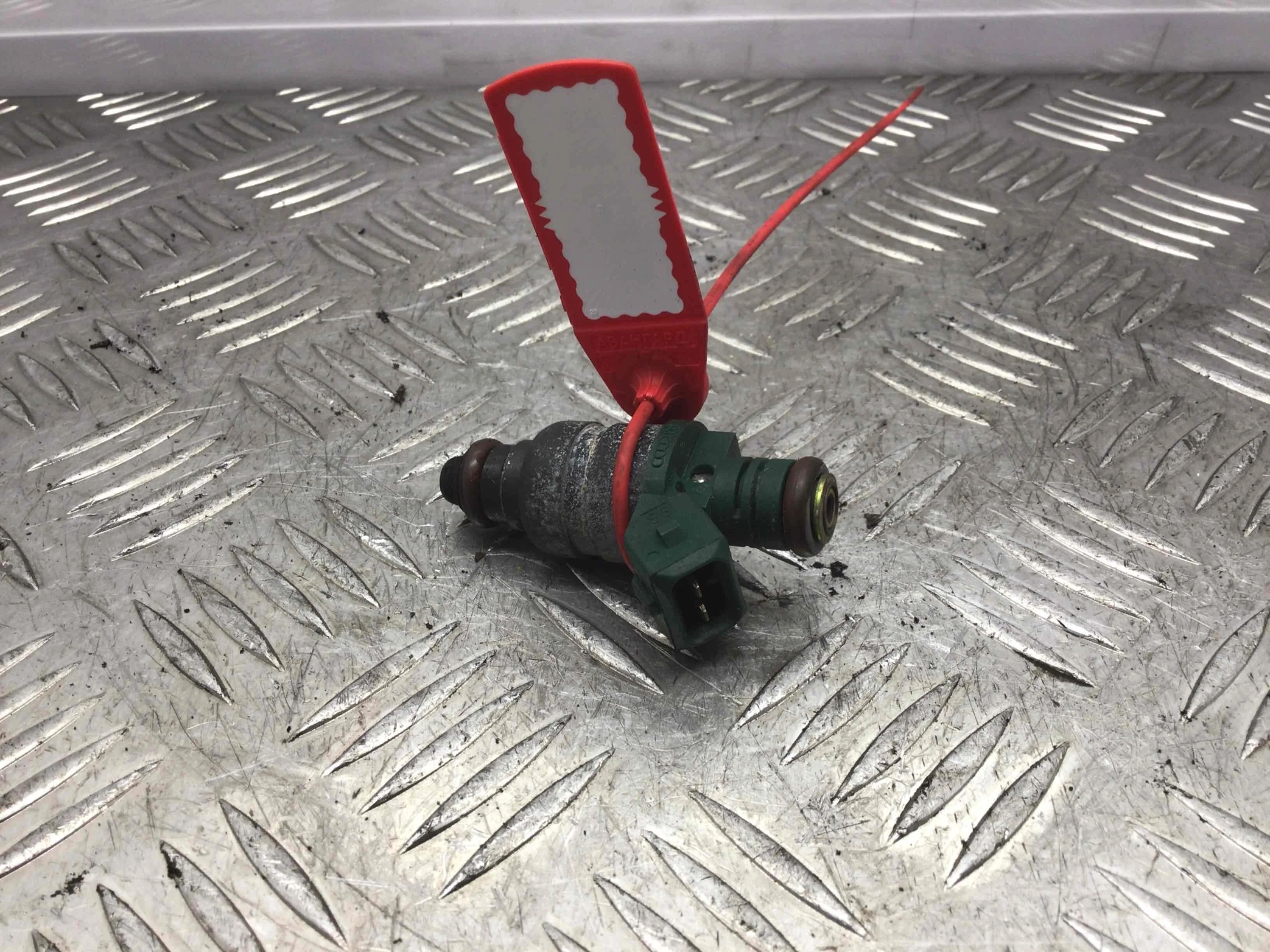 Форсунка Ford Galaxy 1 поколение (1995-2000) бензин 2.0 i Механика Минивэн