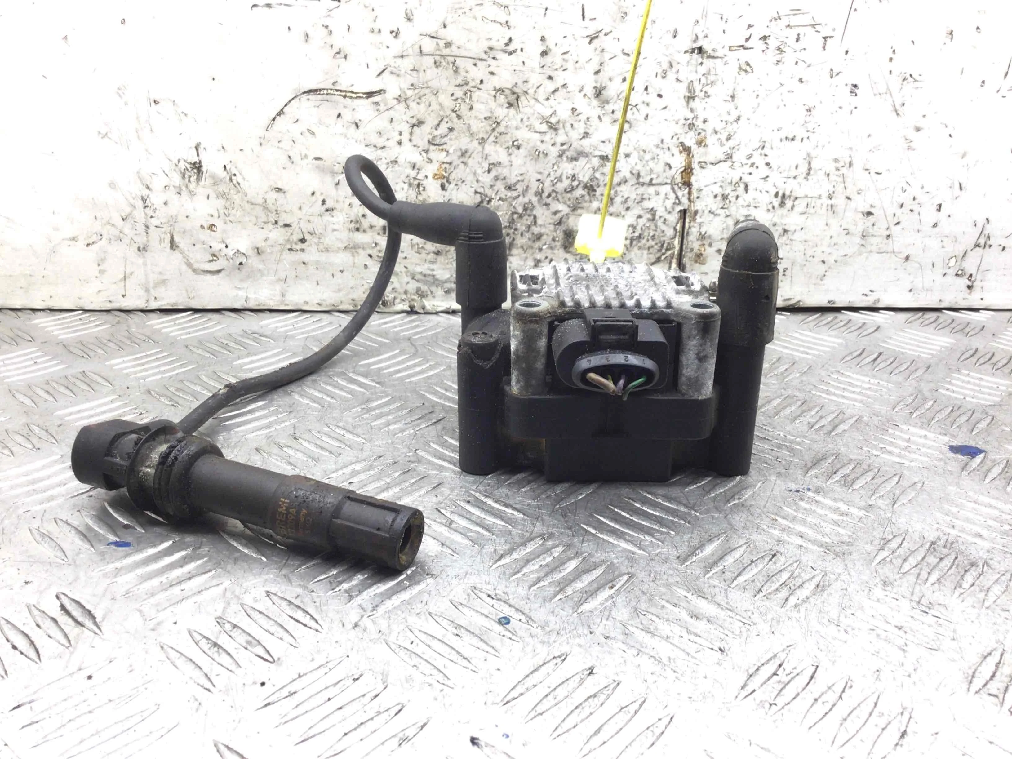 Катушка зажигания SEAT Leon 1 поколение (1999-2006) бензин 1.4 i Механика Х/б