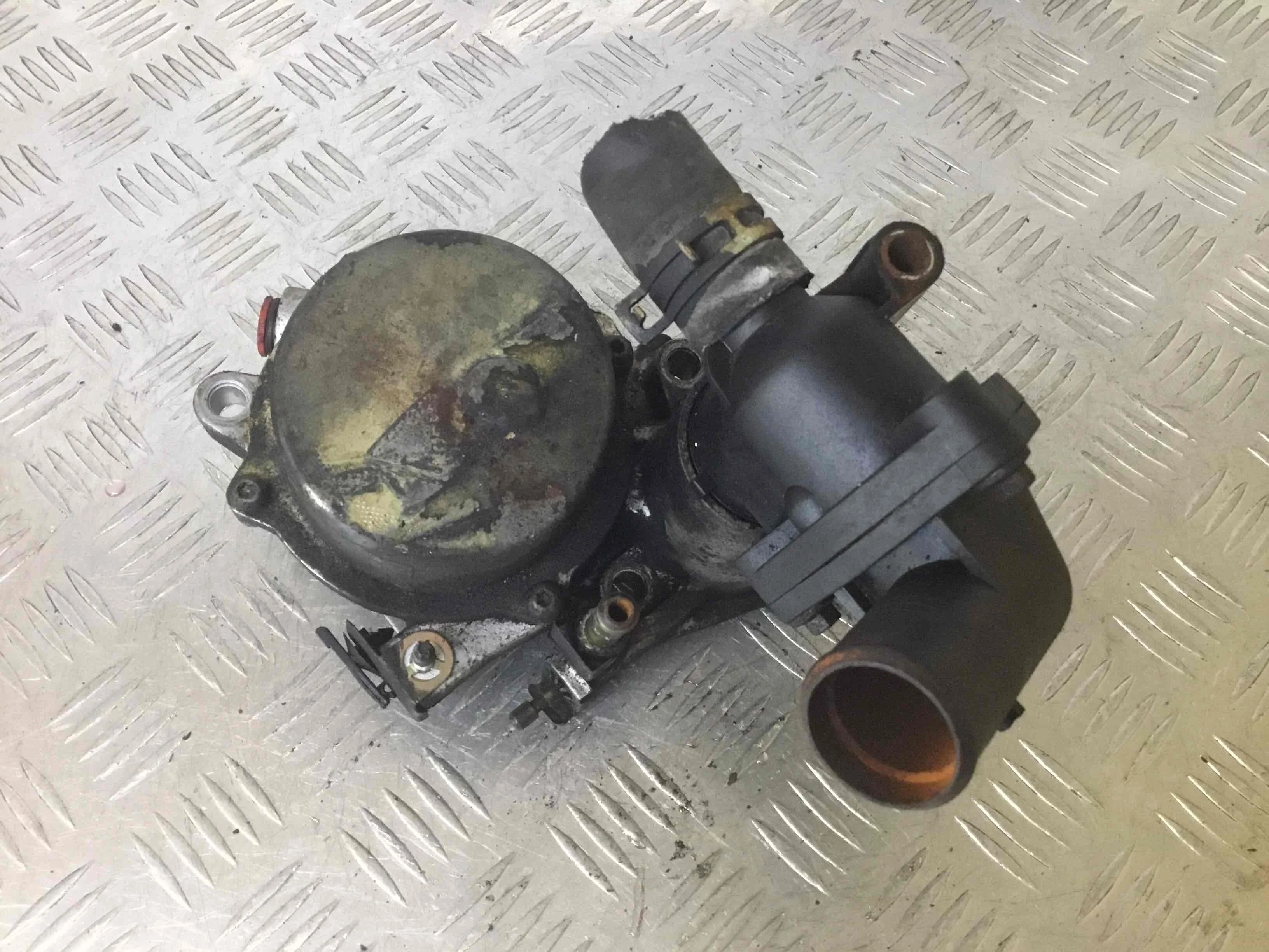 Насос вакуумный Ford Transit 3 поколение (2000-2006) дизель 2.0 TDCi Механика Минивэн