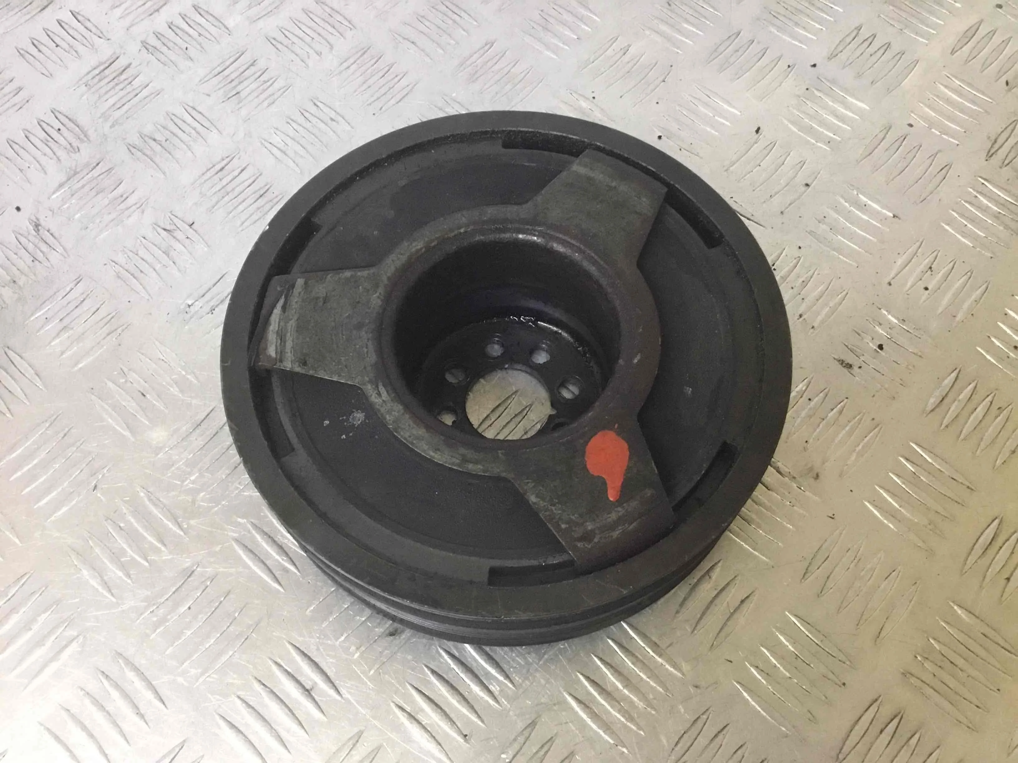 Шкив коленвала Audi A6 C5/4B (1997-2004) дизель 2.5 TDI Механика Универсал