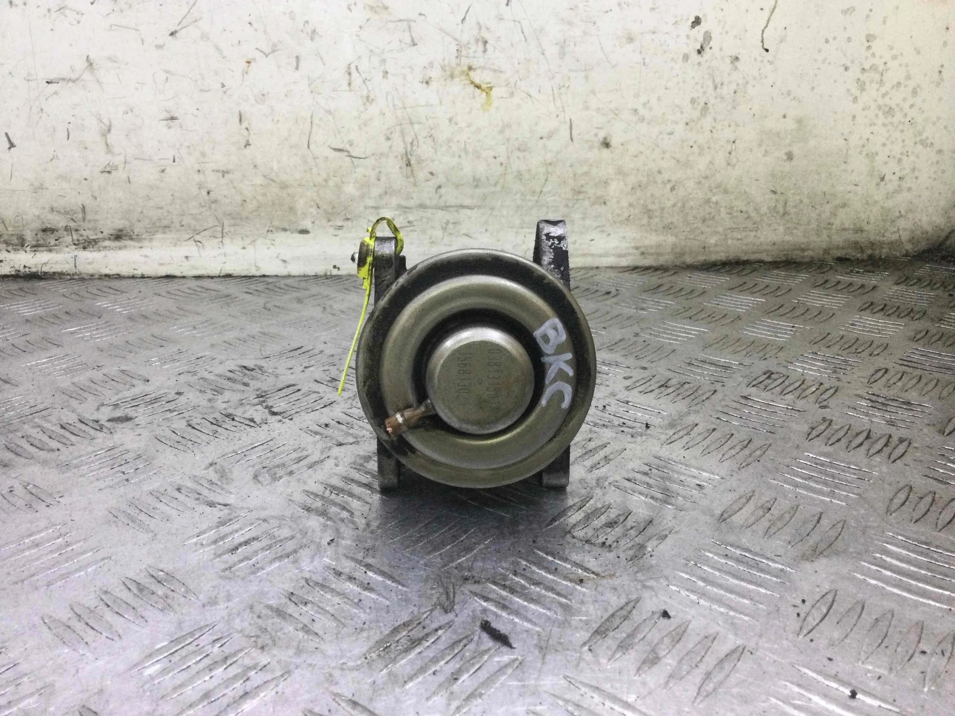 Клапан EGR Volkswagen Passat B5+ [рестайлинг] (2000-2005) дизель 1.9 TDI DSG Х/б