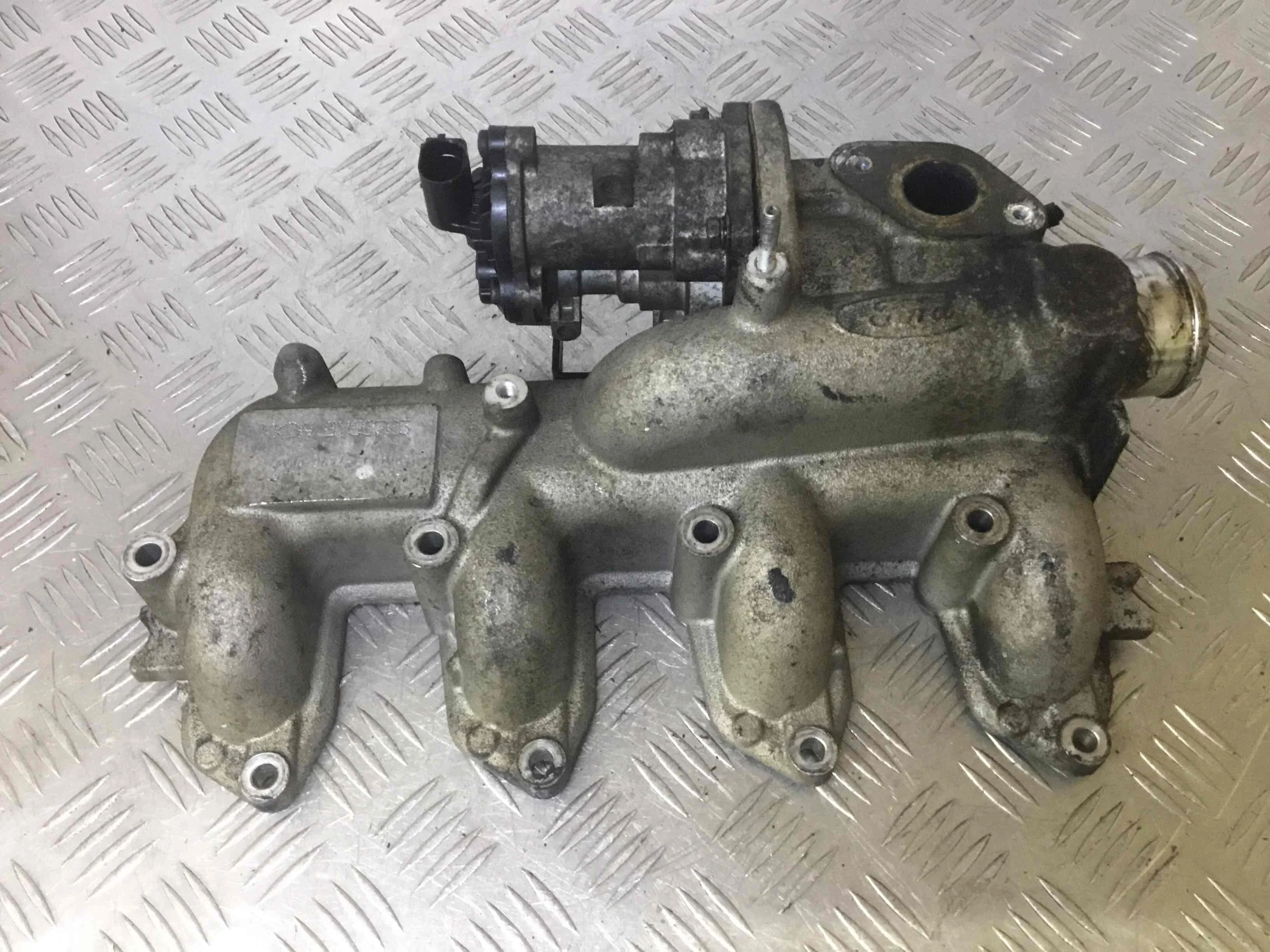 Коллектор впускной Ford C-MAX 1 поколение [рестайлинг] (2007-2010) дизель 1.8 TDCi Механика Минивэн