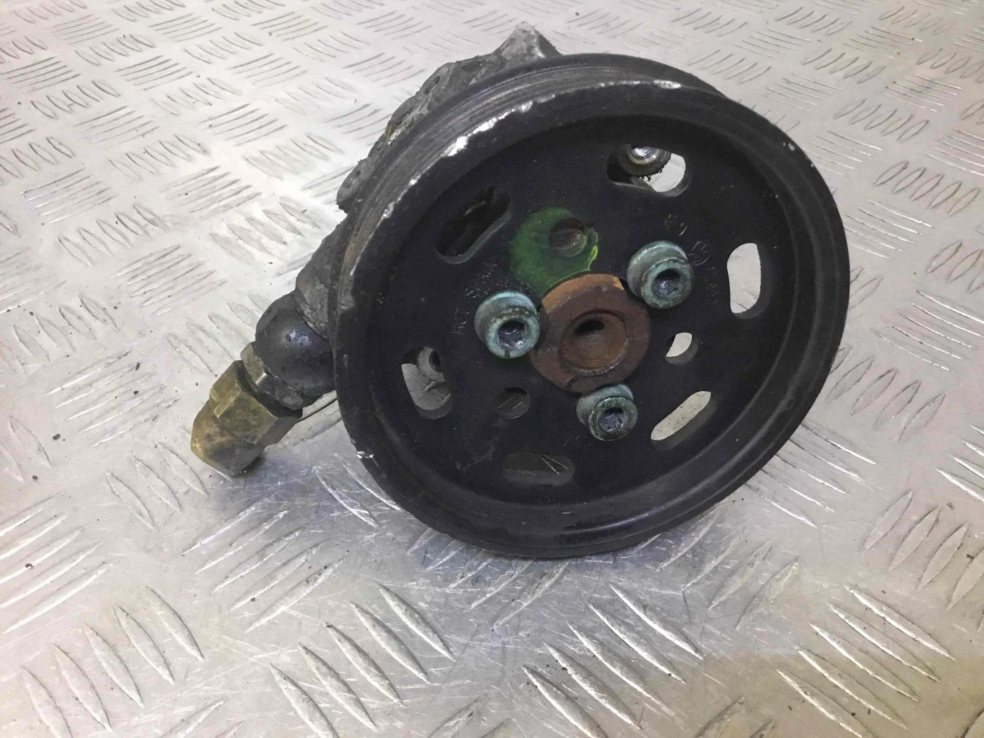 Насос гидроусилителя руля Audi A3 8L (1996-2000) бензин 1.6 i Механика Х/б